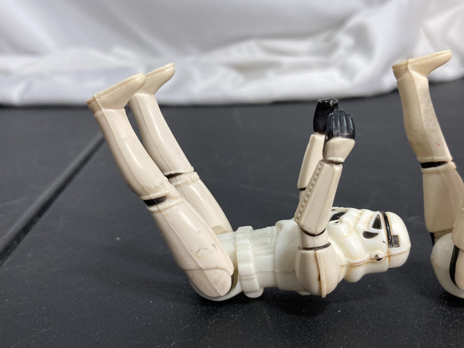 1977 Star Wars Stormtroopers Complete with blasters – Lot of 3. Kenner Vintage