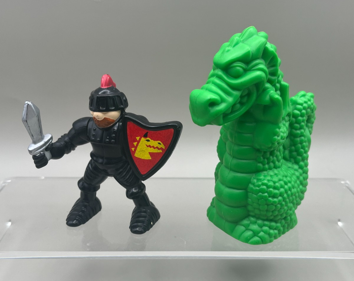 1995 Fisher-Price Great Adventures Black Knight Figure Red Dragon Shield Sword