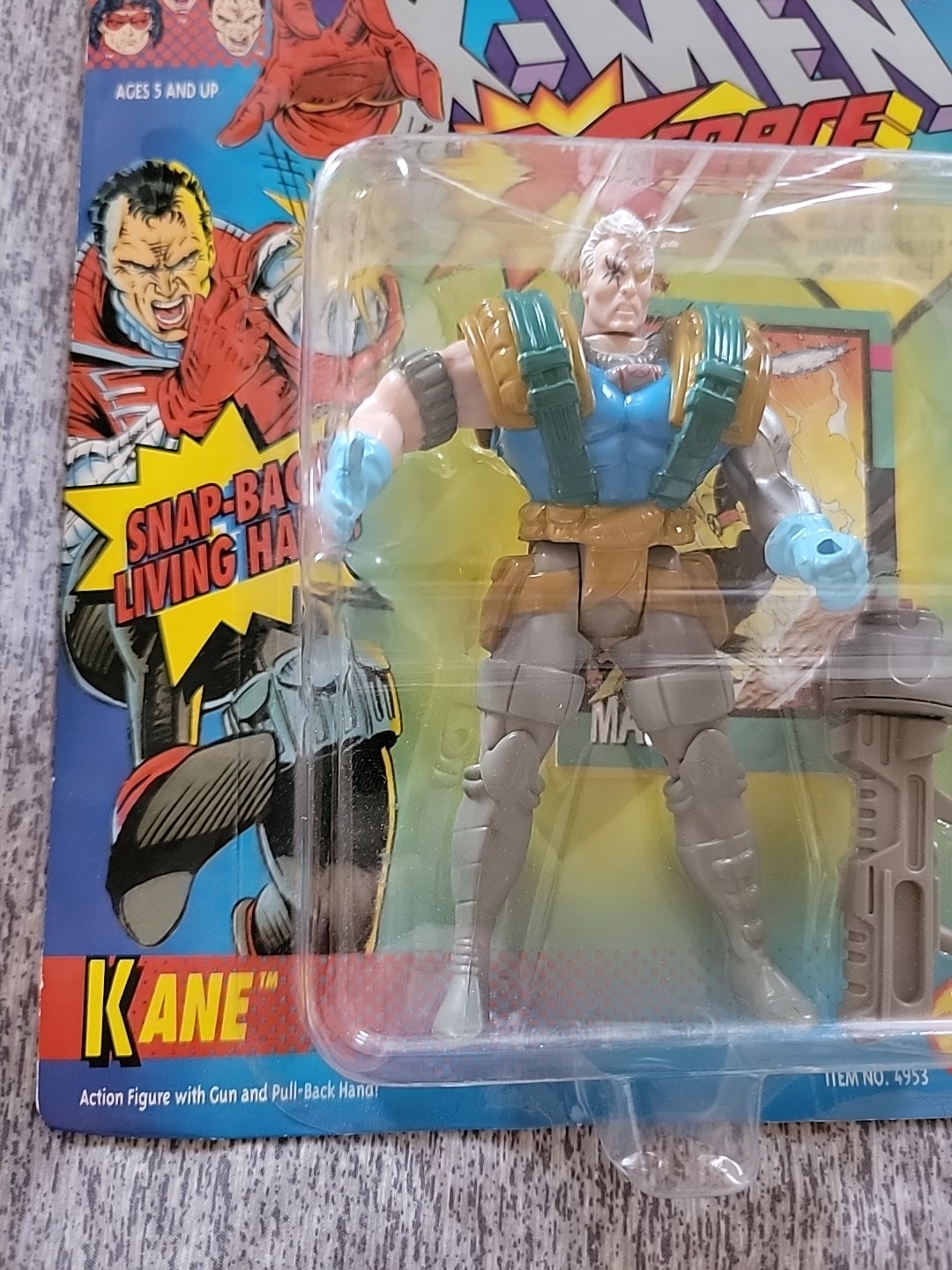 Toy Biz Marvel X-Force Factory Error Cable Figure on Kane Card Sealed Rare