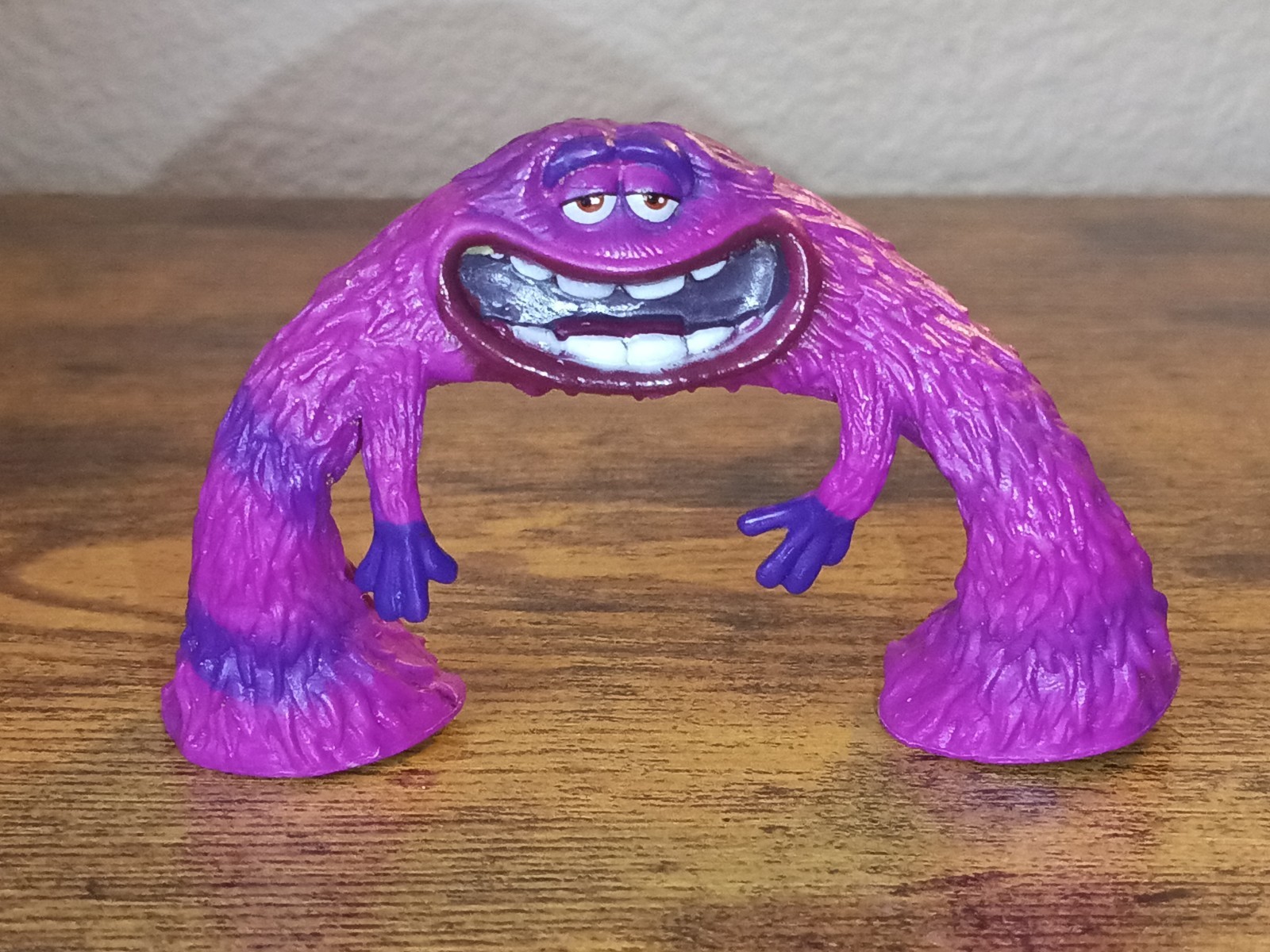 Disney Pixar Monsters University Art Purple Monster Action Figure Articulation