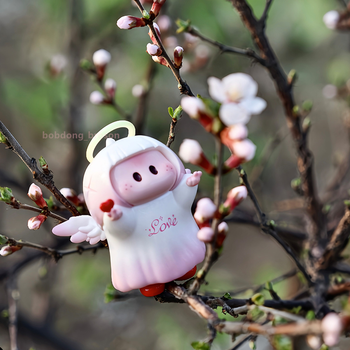 YoYo Wings of an Angel Love PU Resin Designer Lovely Figure H10CM