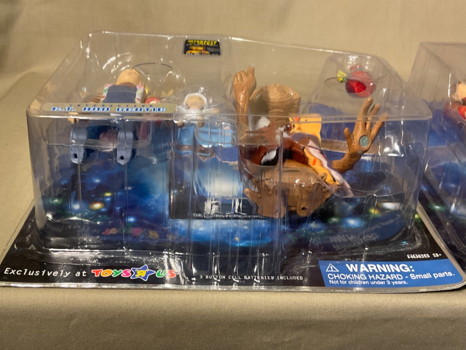 E.T. & Gertie and E.T. & Elliott Interactive Sets 2001 Toy R Us Sealed /New
