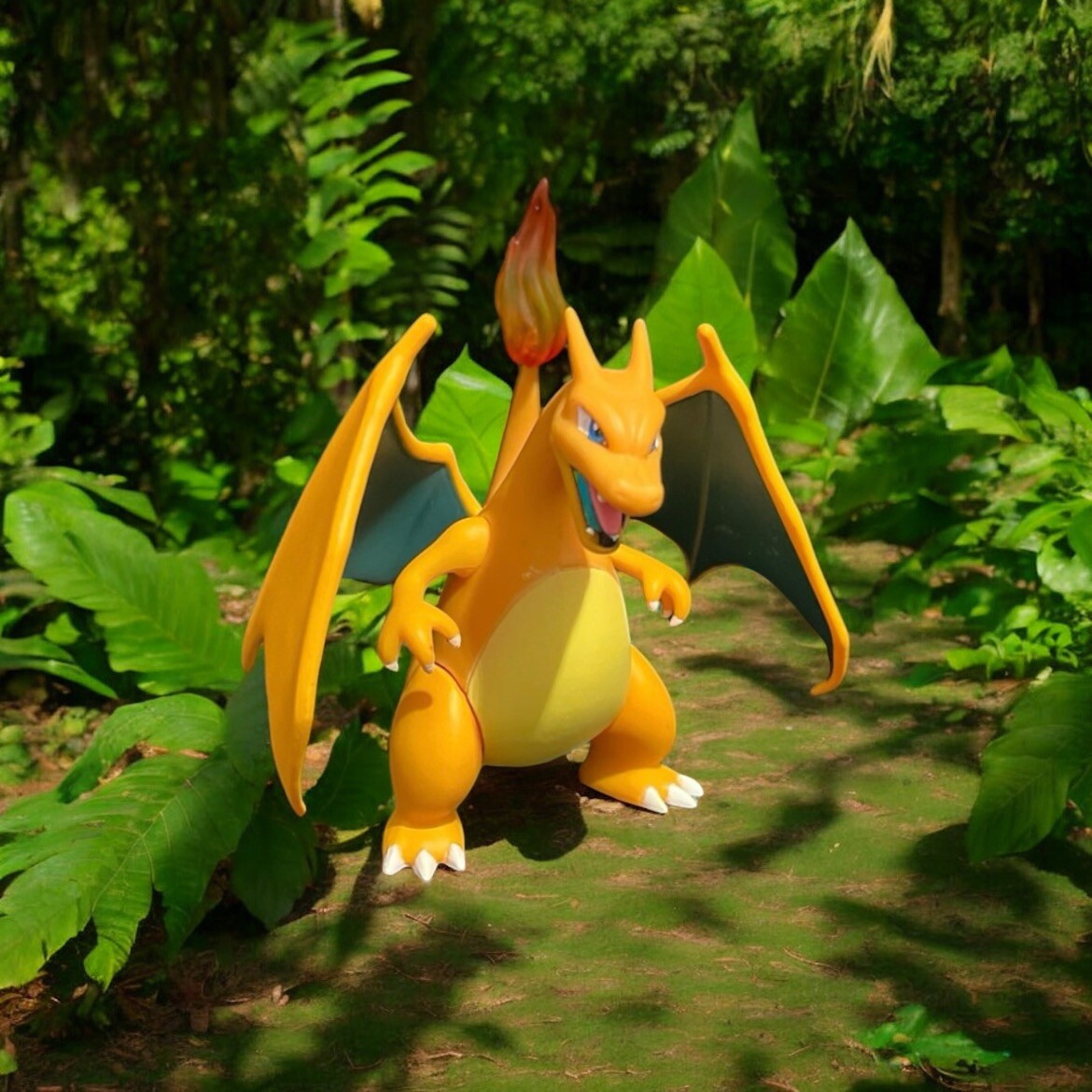 Charizard Collectible Display Diorama Figure