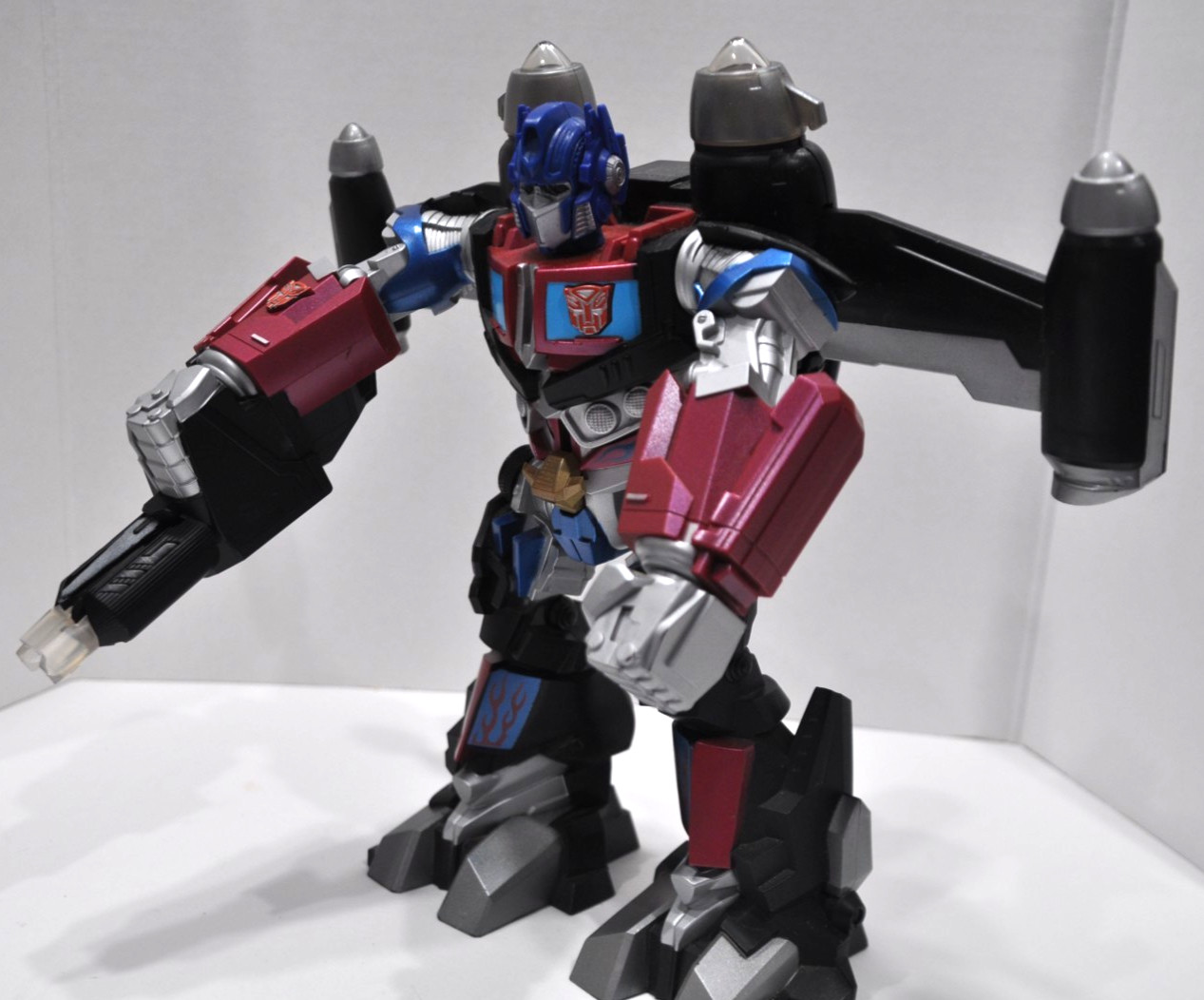 2008 Transformers Mega Power Bots OPTIMUS PRIME Hasbro 12&Prime; Lights Up & Talks