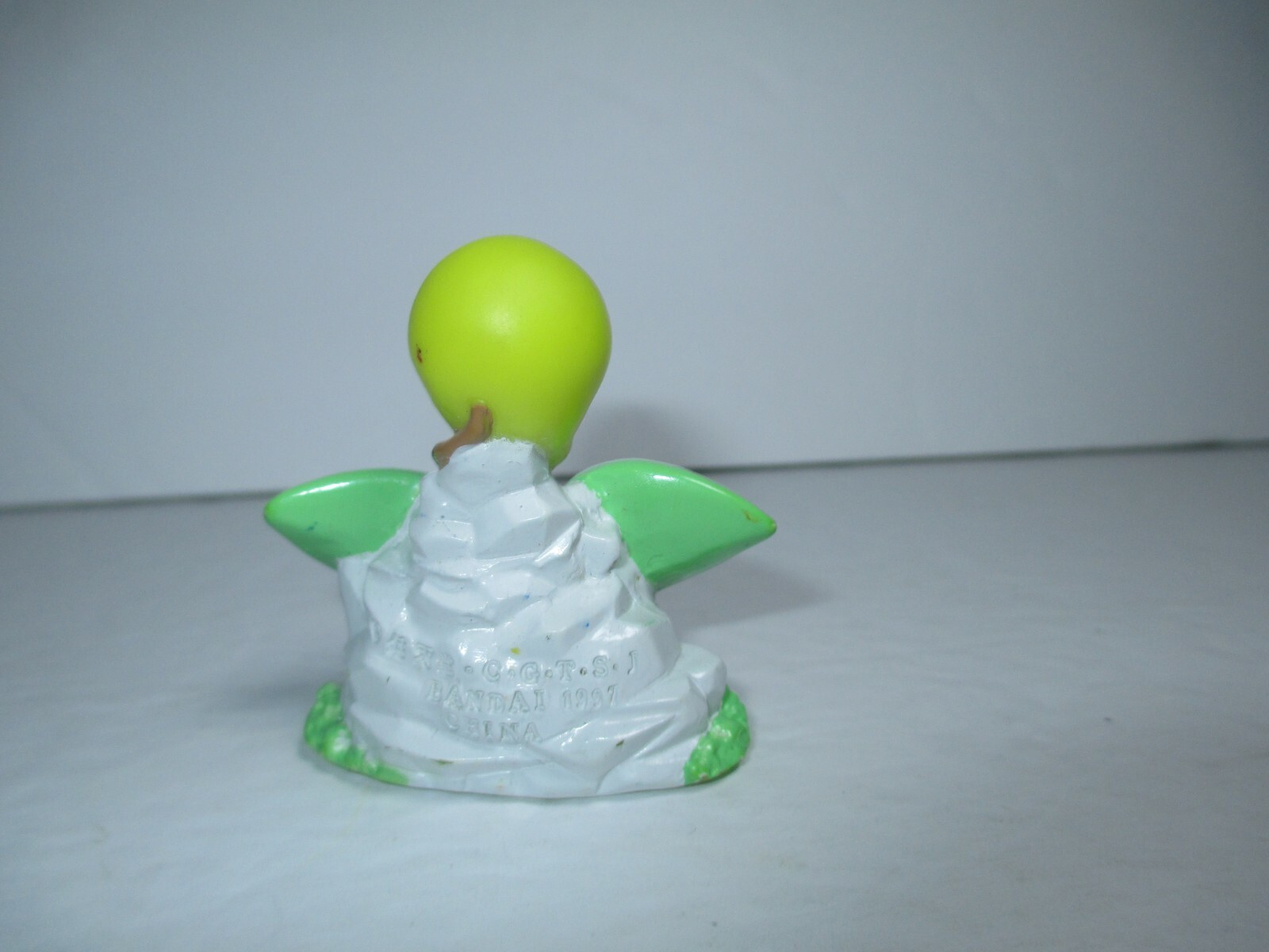 1997 Pokemon Finger Puppet Bellsprout #069 Figure Catch em All Nintendo Bandai 1
