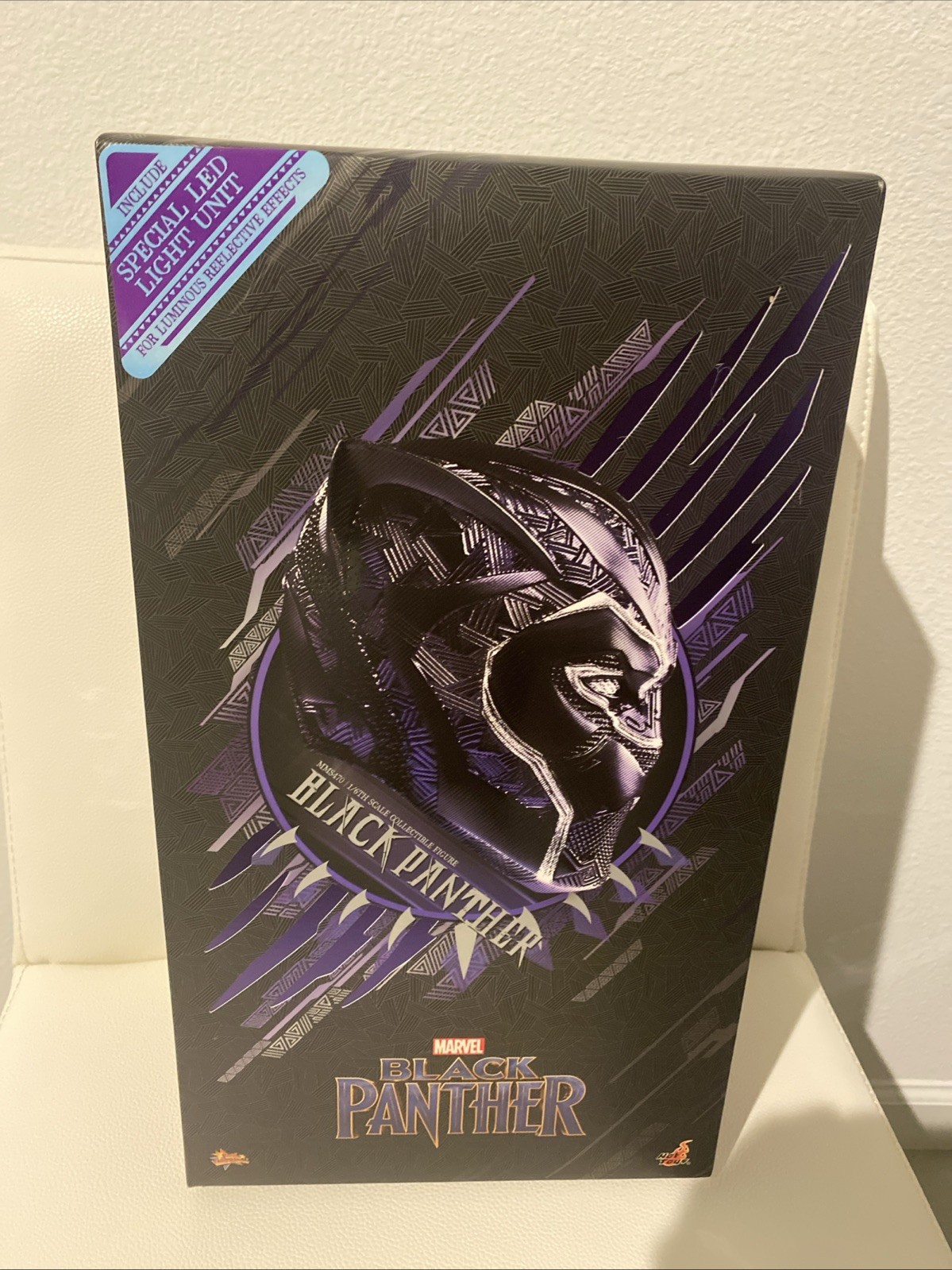 Hot Toys 1/6 scale MMS470 Blank Panther T&rsquo;Challa Avengers