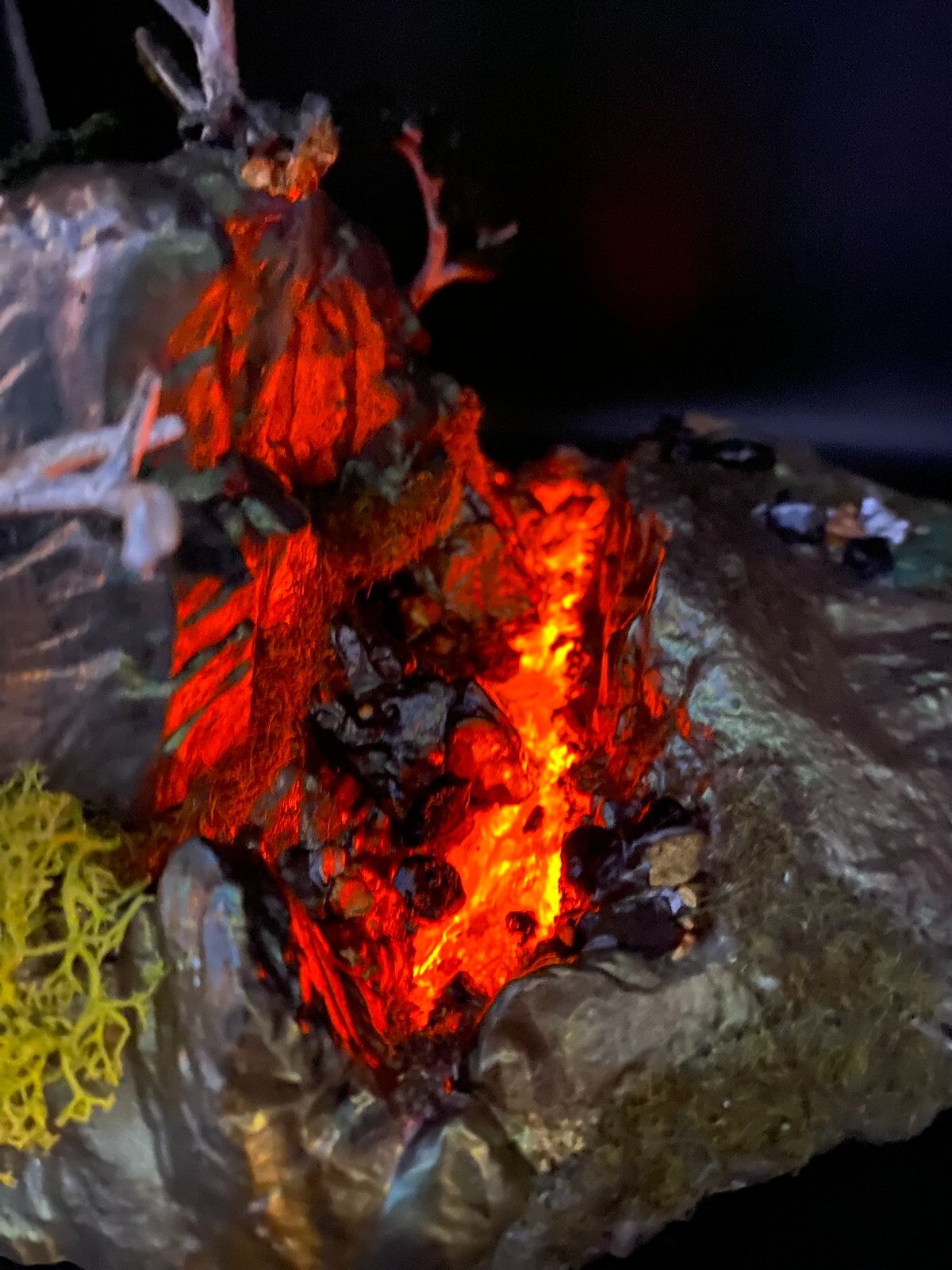 Lava Light Up Action Figure Base Custom Designed 7&Prime;x 10&Prime; Diorama Tabletop Gaming