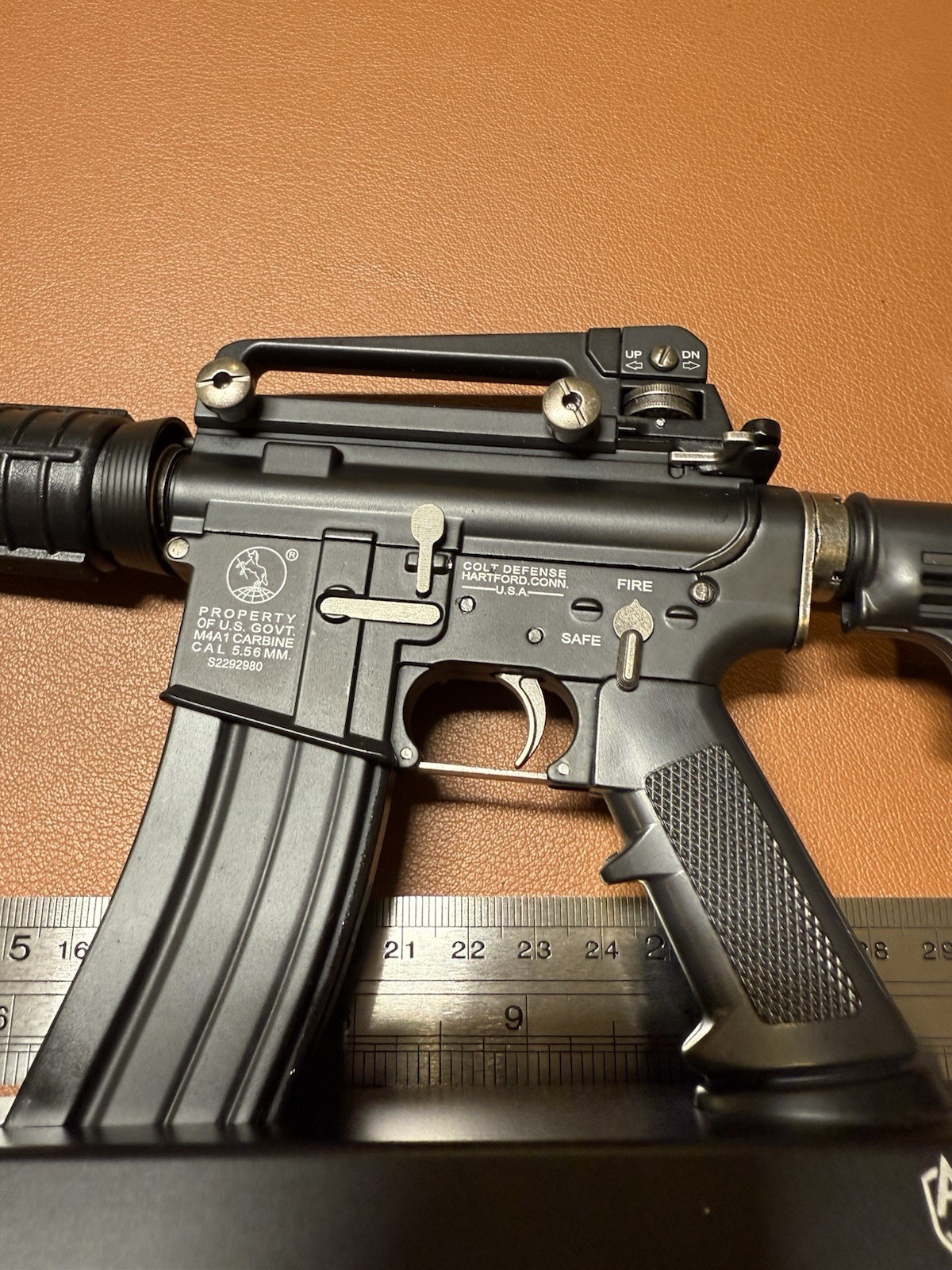 1:2 High Precision M4A1 Carbine Black Eject Metal Super Rare A+ Machine Gun Toy