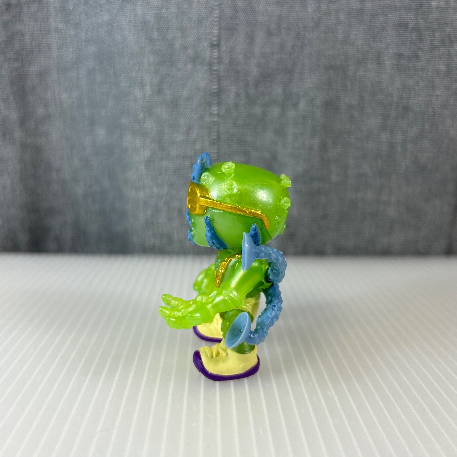 Treasure X Green Alien 2&Prime; Inch Action Figure Moose Enterprise