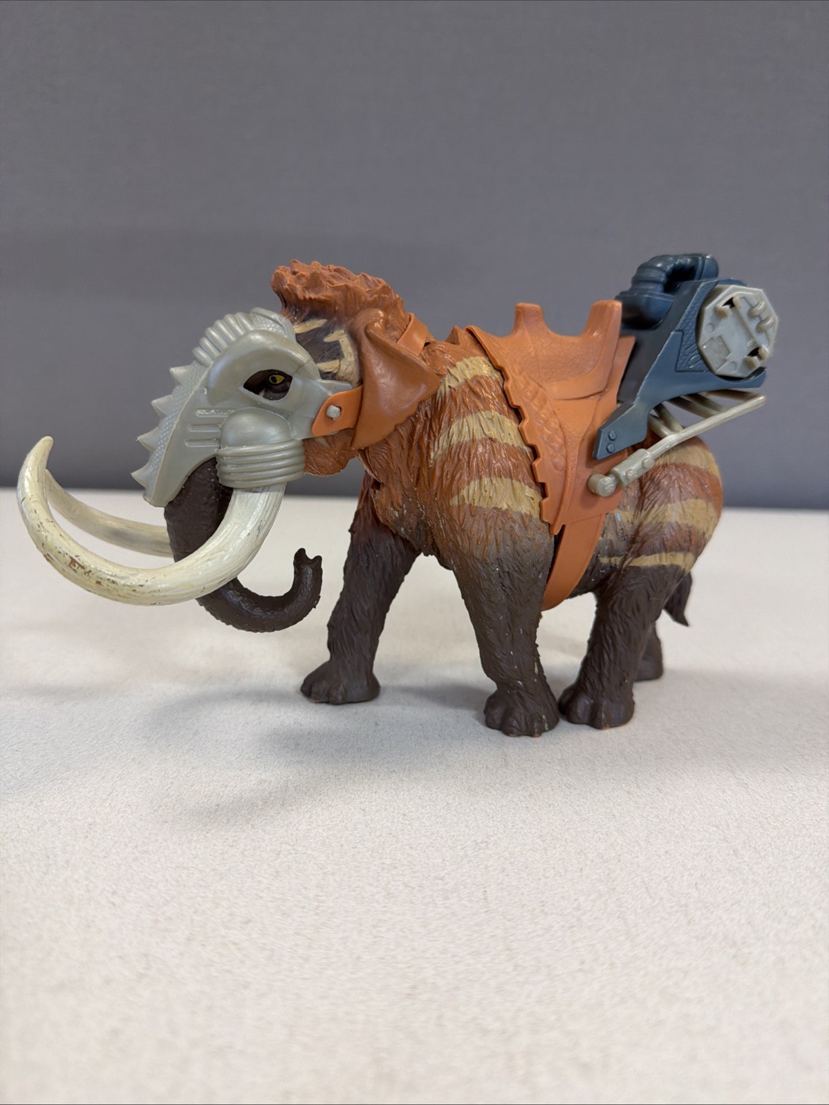 Primal Jurassic Clash Armored Mammoth Beast Action Figure 2018 Lanard