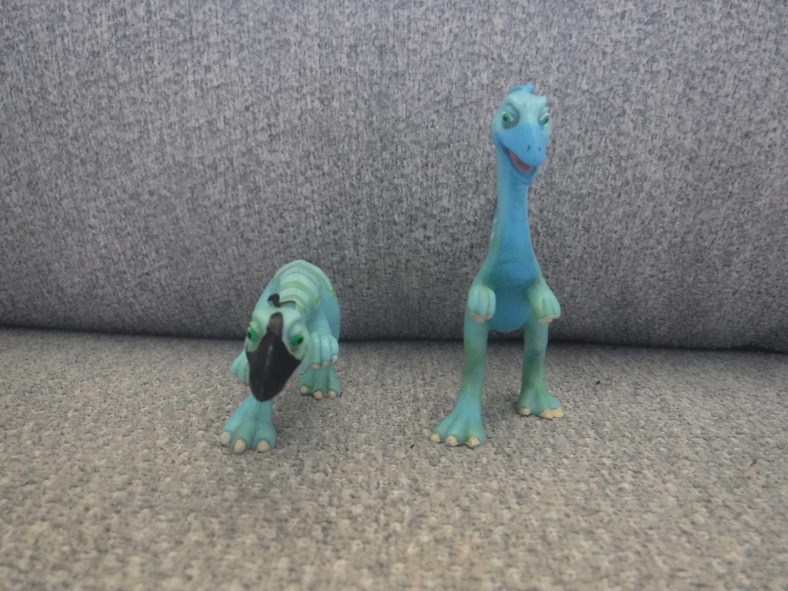 Dinosaur Train OLLIE 118 & OREN 119 Ornithomimus figure lot 2010 Learning Henson