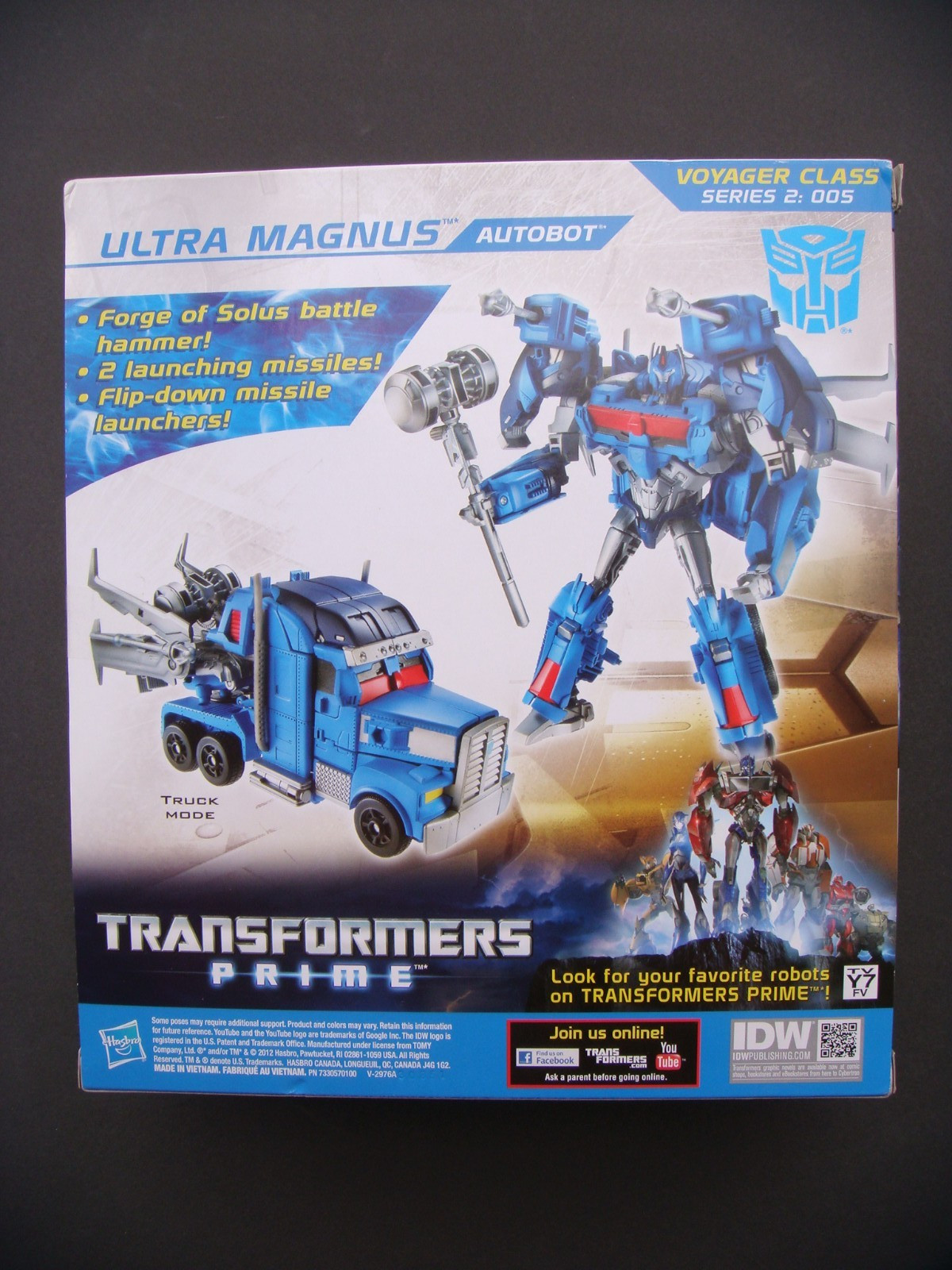 2012 MISB TRANSFORMERS PRIME BEAST HUNTERS VOYAGER CLASS ULTRA MAGNUS