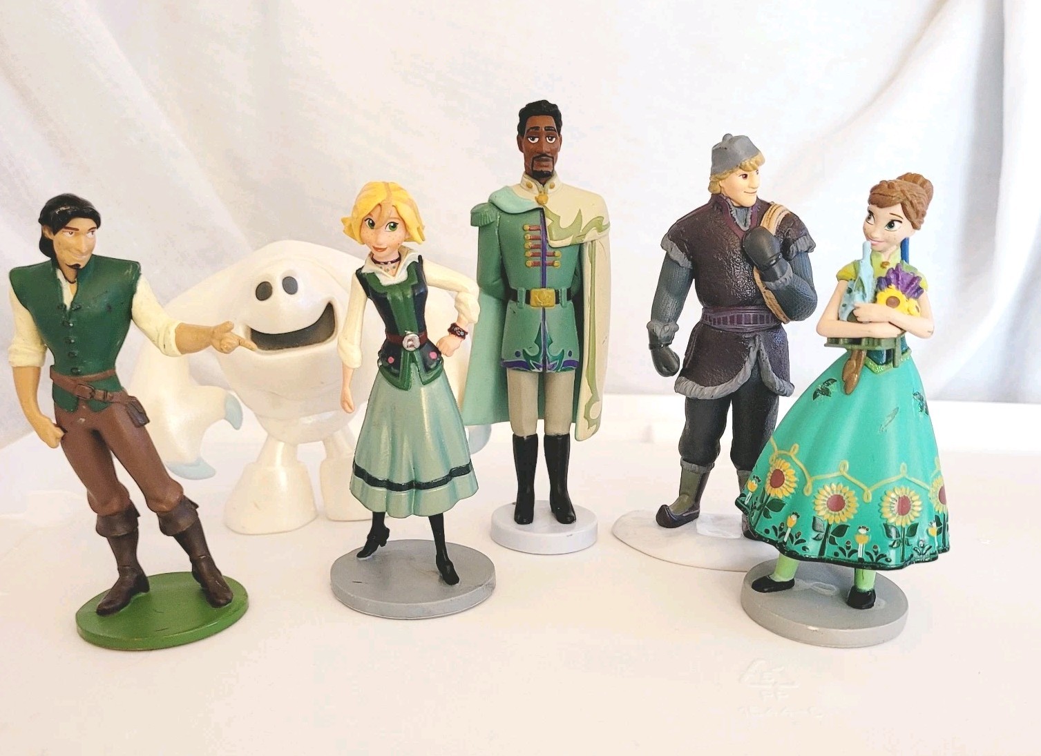 Disney Frozen Assorted Toy Figures Lot of 6