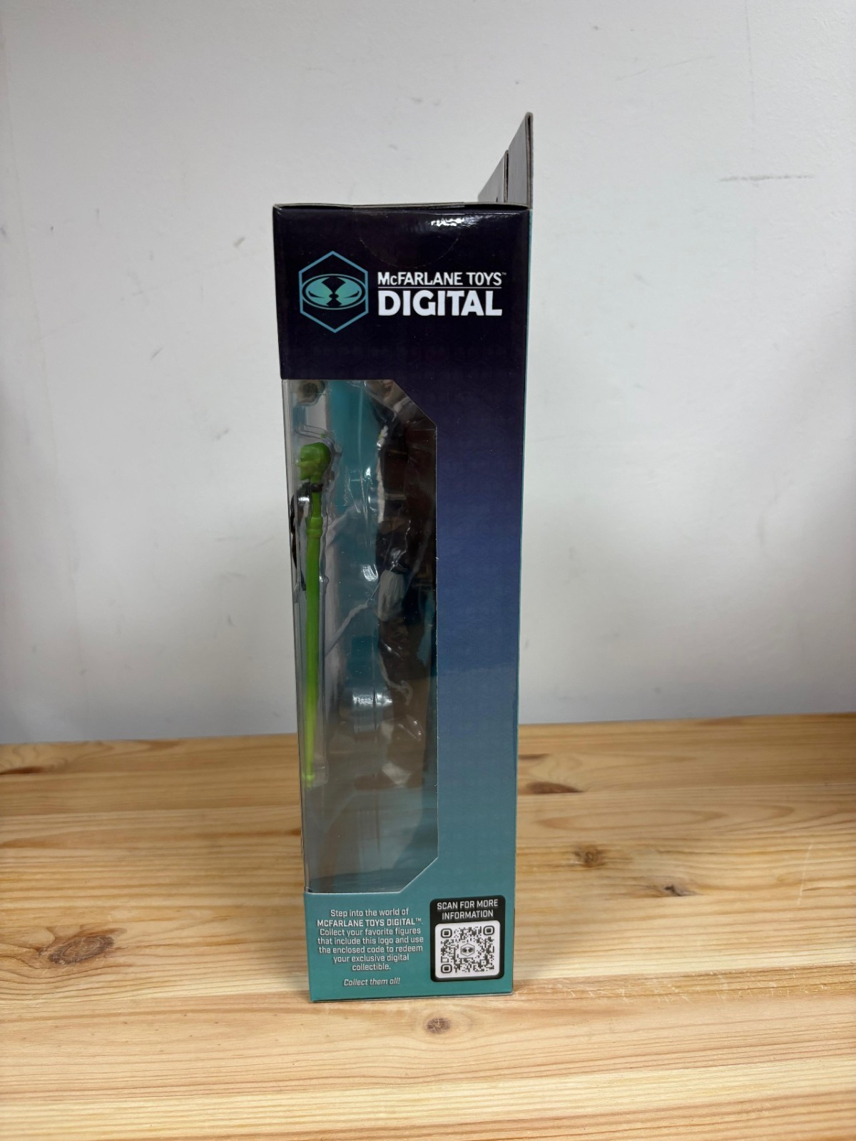 DC Direct Mcfarlane Platinum JOKER Silver Age 7&Prime; Black Suit Digital Figure