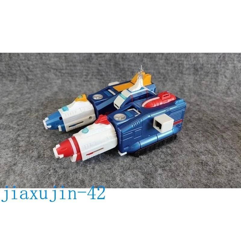 FJ Voltron Vehicle Force 15 Form-fitting Airplane Figure Toy New Gift Movie NEW