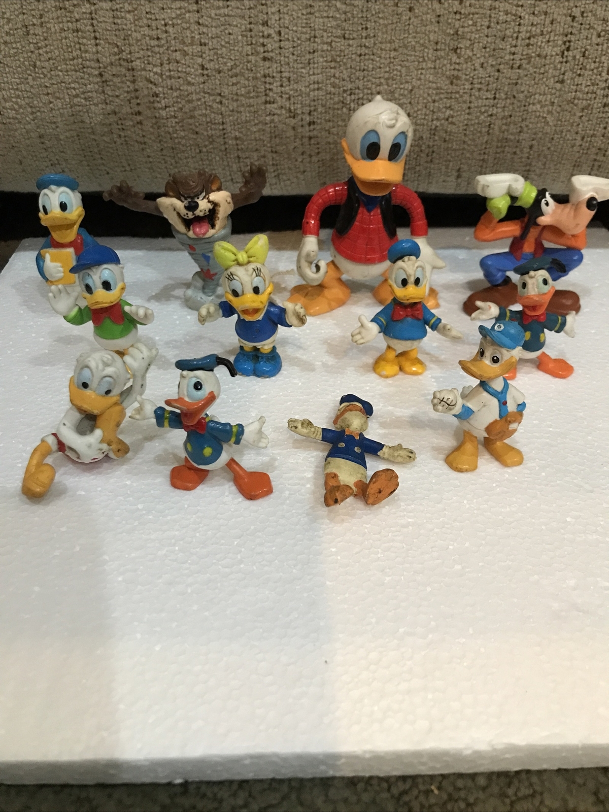 Vintage Lot of 1 PVC Disney Figures 9 Donald Duck, 1 Each Daisy, Goofy, Taz