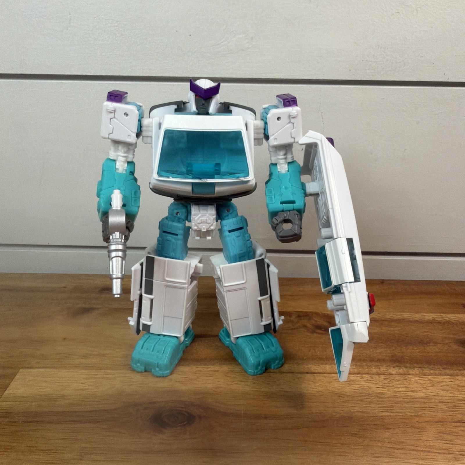 Transformer Generations Selects Shattered Glass Ratchet Complete Ships Fast!