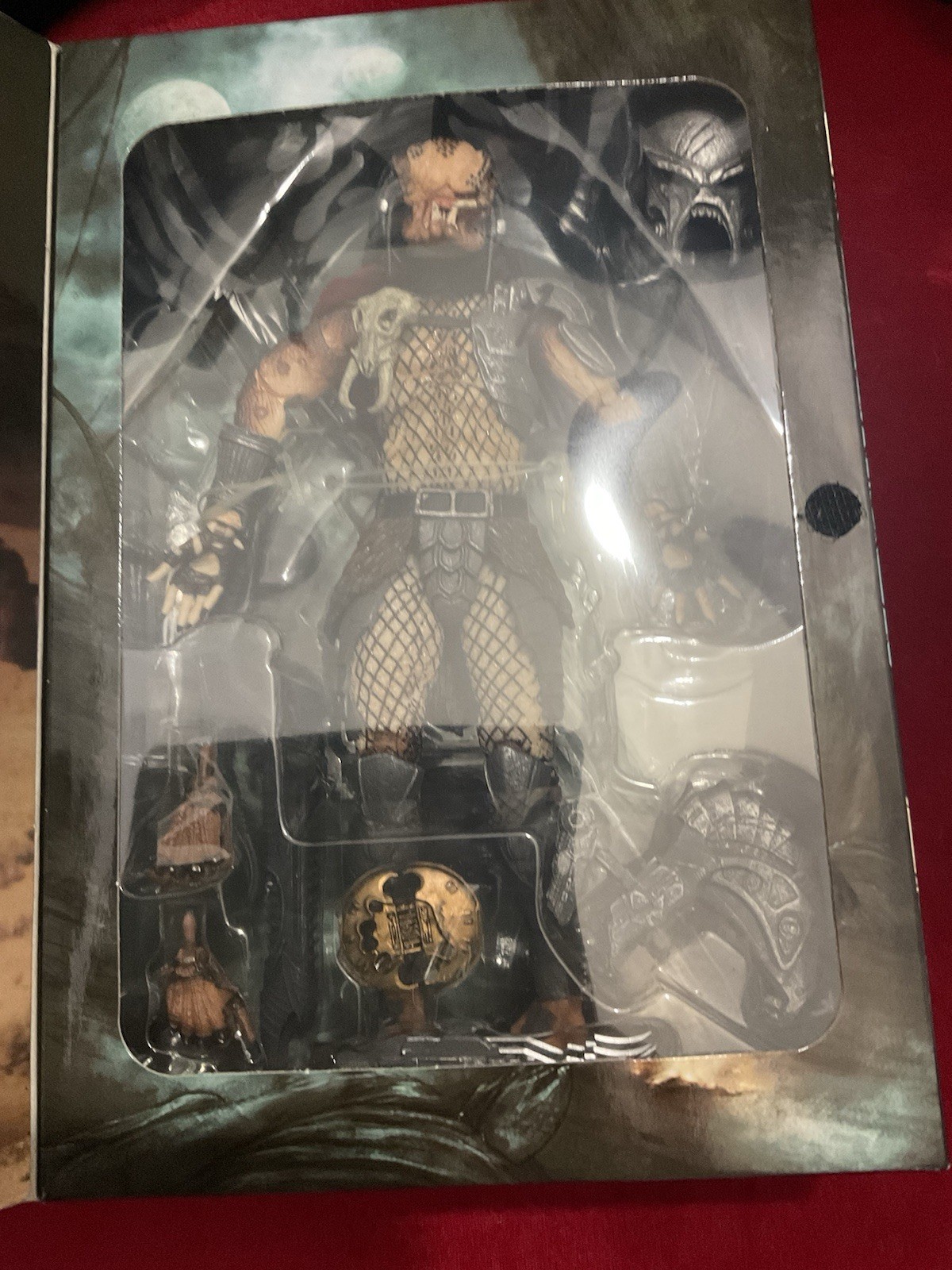 *RARE* NECA Ghost Predator + Ultimate Ahab NIB (SEALED) Lot Of 2