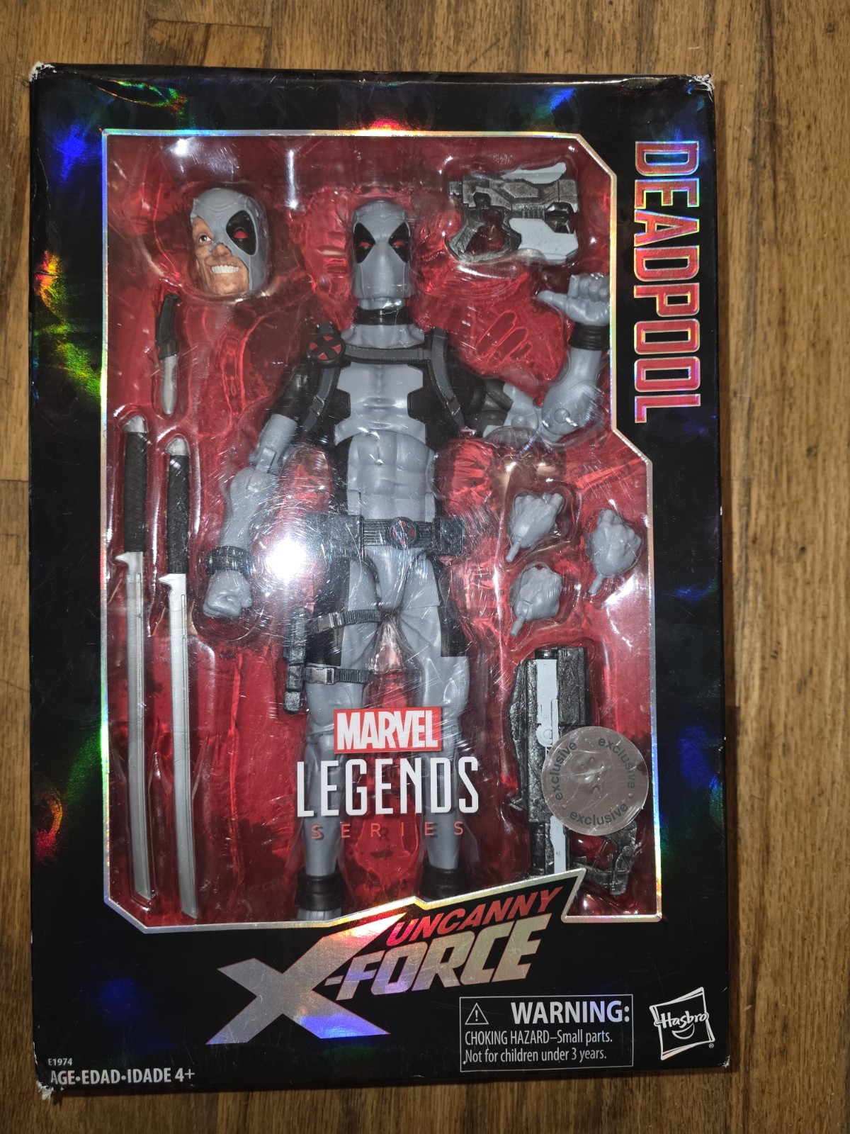 Marvel Legends 12 inch Uncanny X-Force Deadpool 2017 Toys R Us Exclusive READ