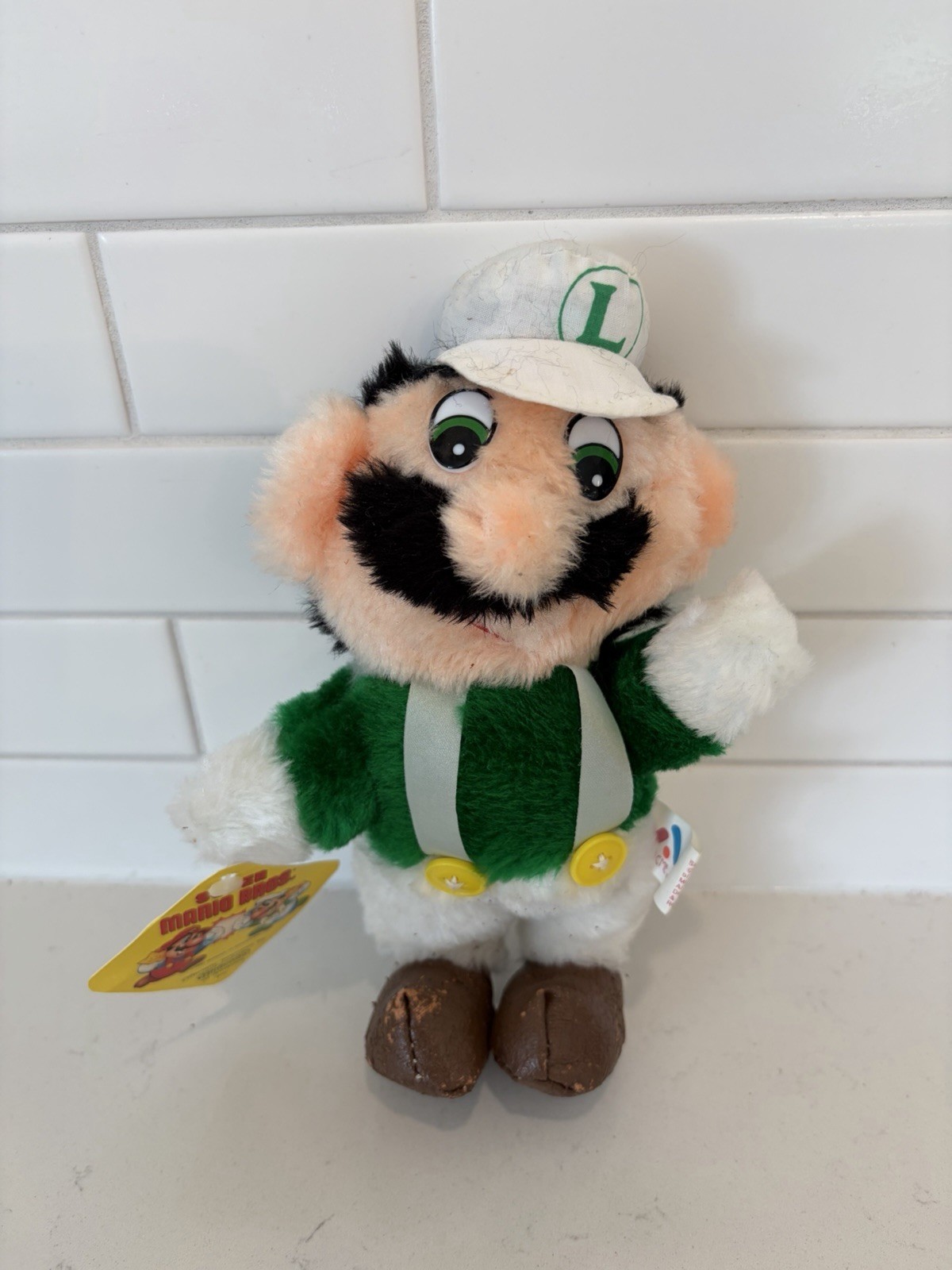 Vintage 1988 Acme Nintendo Super Mario Bros. 9&Prime; Luigi Plush Toy Doll With Tags