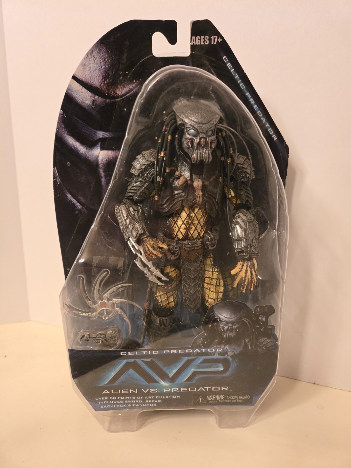NECA AVP Celtic Predator 7&Prime; Action Figure Alien vs Predator Reel Toys