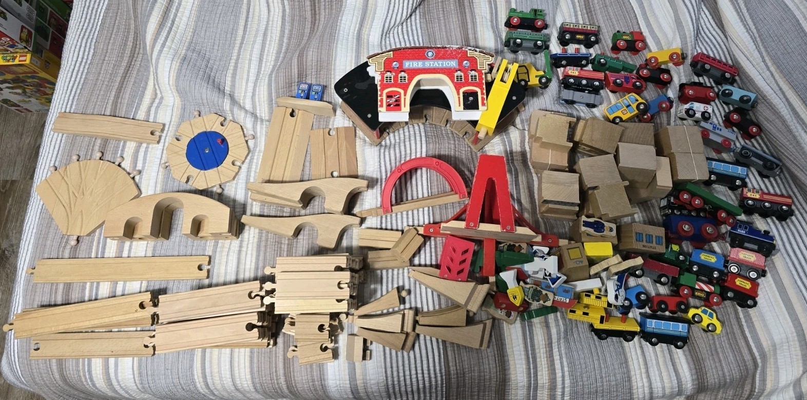 Wooden Train Lot Brio, Melissa & Doug Trians And Tracks