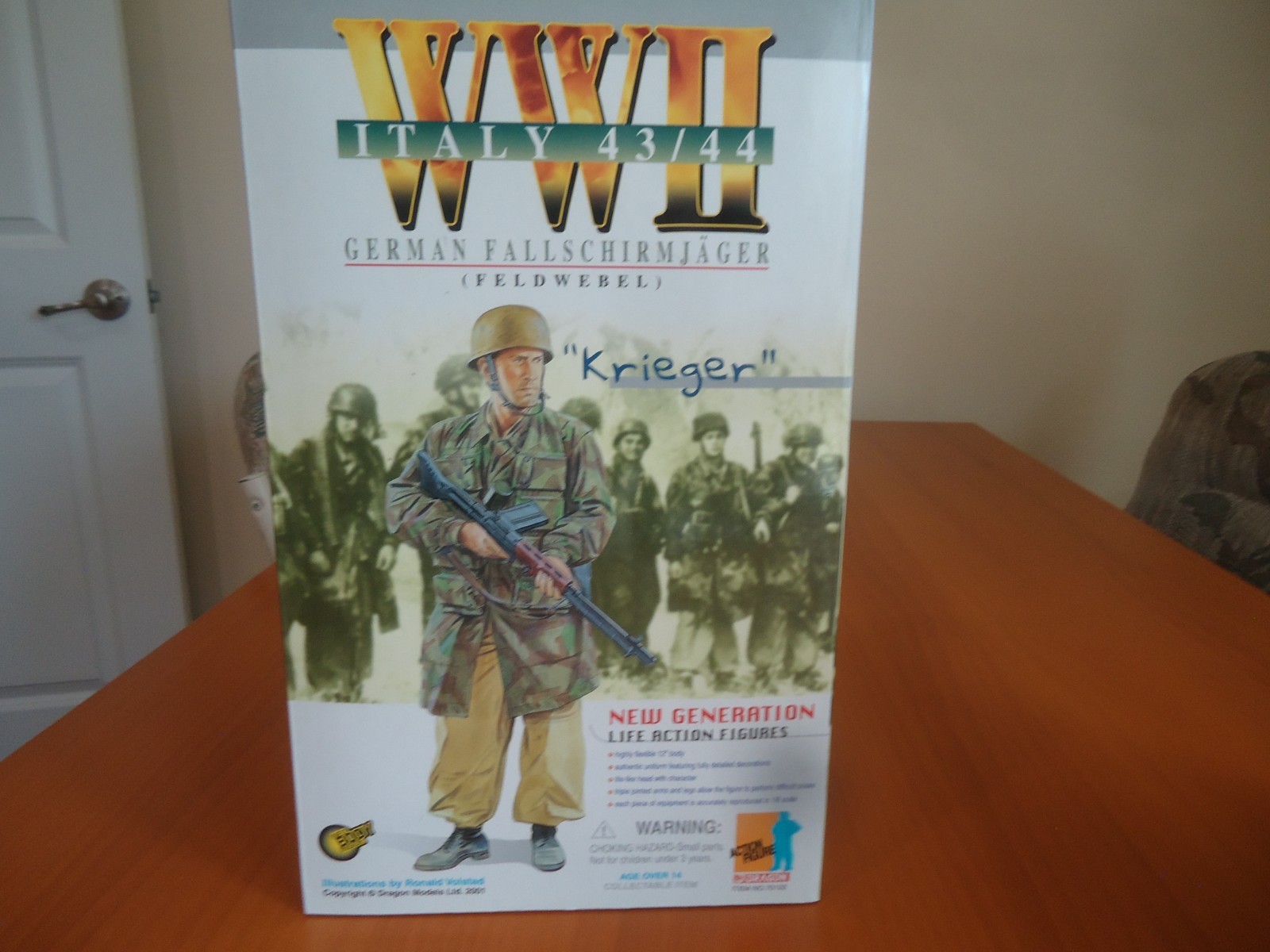 Dragon WWII Italy 43/44 German « Krieger » 12&Prime; Action Figure w/Accessories
