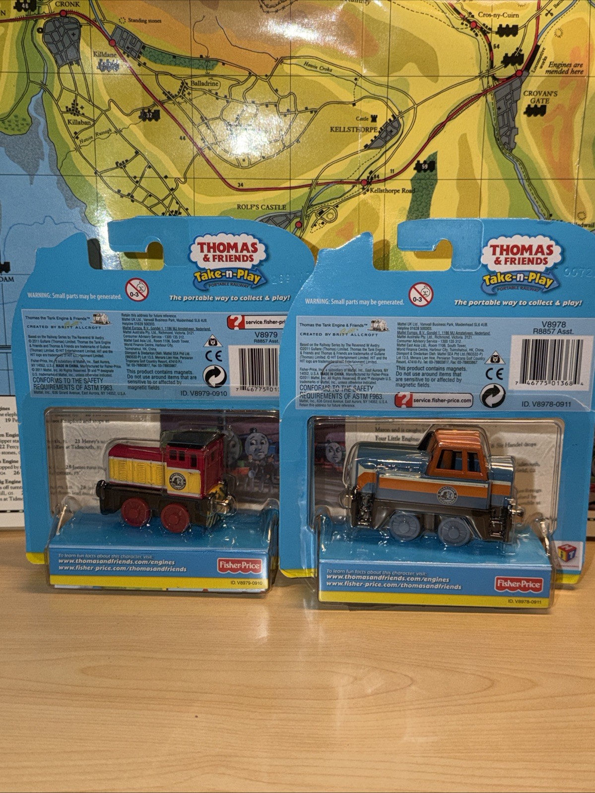 DEN DART THOMAS FRIENDS TRAIN ! TAKE ALONG N PLAY DIECAST USED IN BOX DAY OF