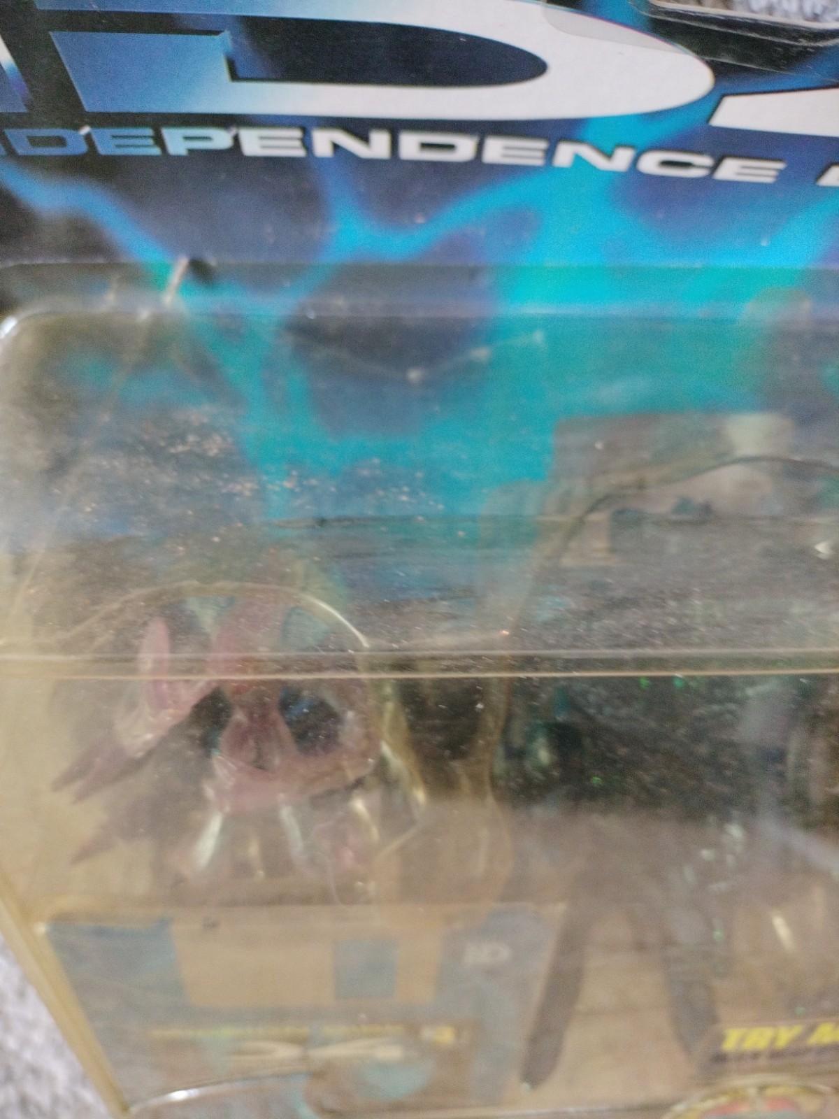 Independence Day &lsquo;ID4&rsquo; Alien Science Officers Action Figure 1996