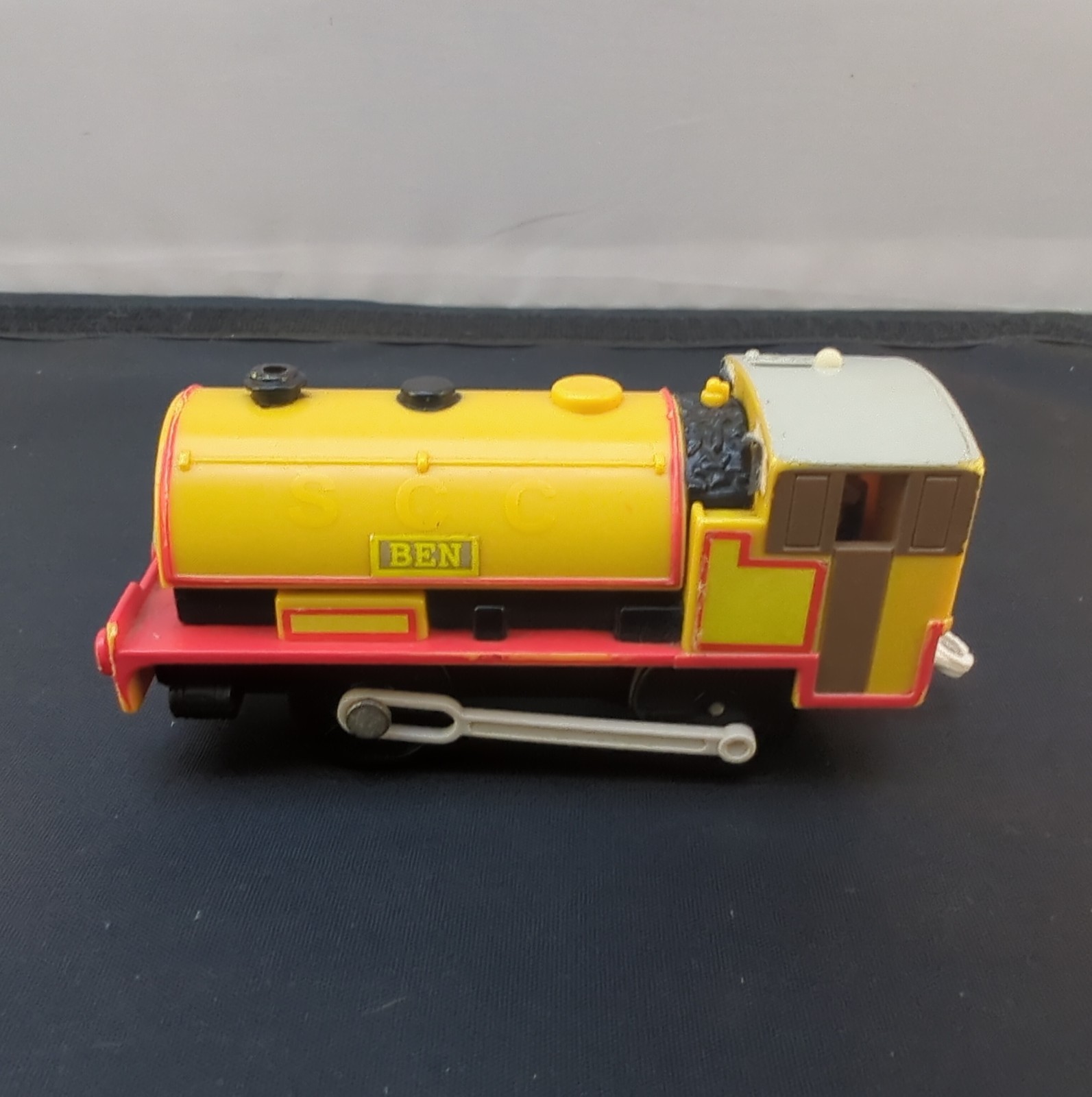 Thomas & Friends Trackmaster Motorized Train Engine -BEN- Tomy 1999 Works