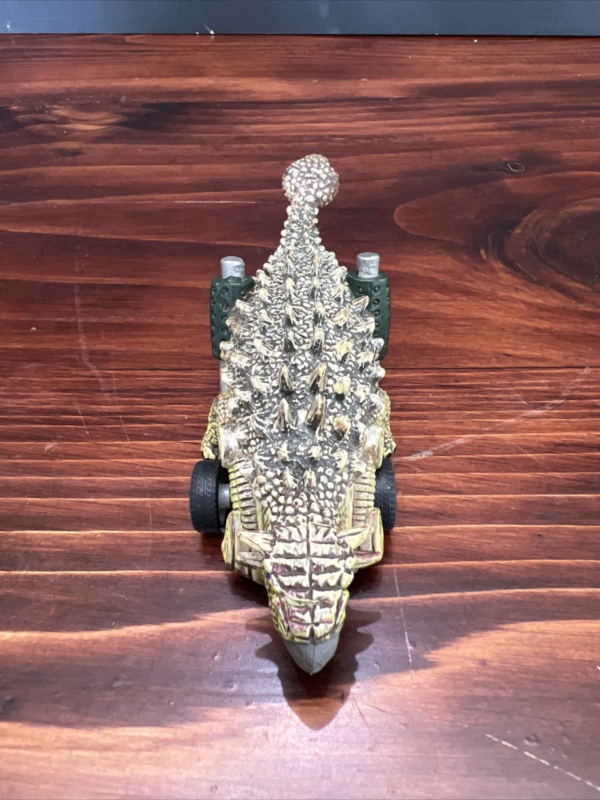 Self Propelling Pull Back Car Toy Ankylosaurus Dino Dinosaur Moving Chasing