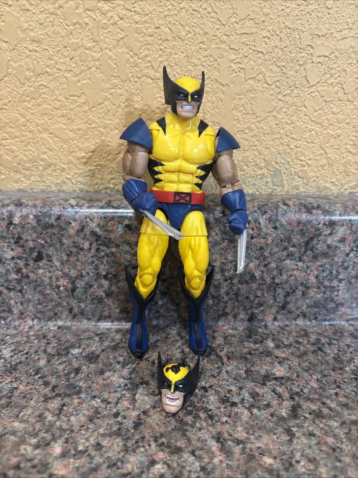 Marvel Legends Wolverine VHS X-Men Animated Series Hasbro 6&Prime; scale