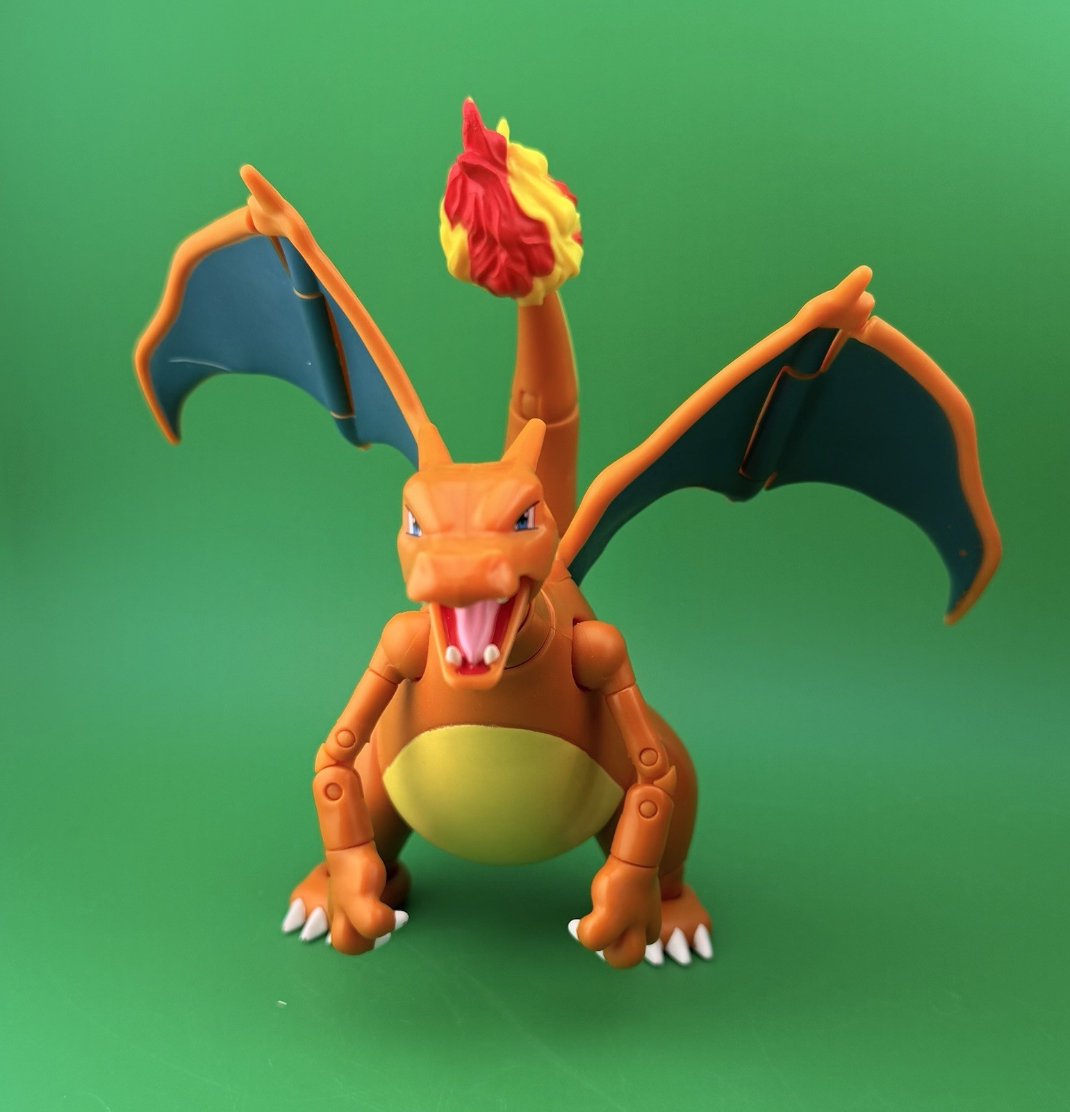 Pokemon SELECT Charizard 6&Prime; Super Articulated Action Figure 2021 Jazwares