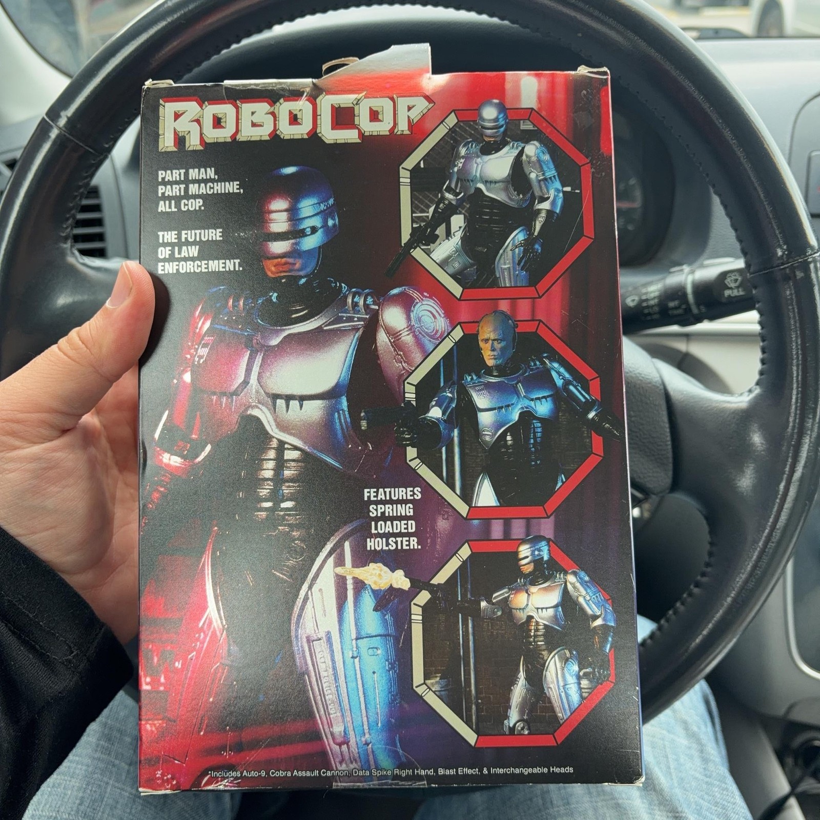 NECA Ultimate RoboCop 7in Silver Action Figure 1:10 Scale Boxed Accessories