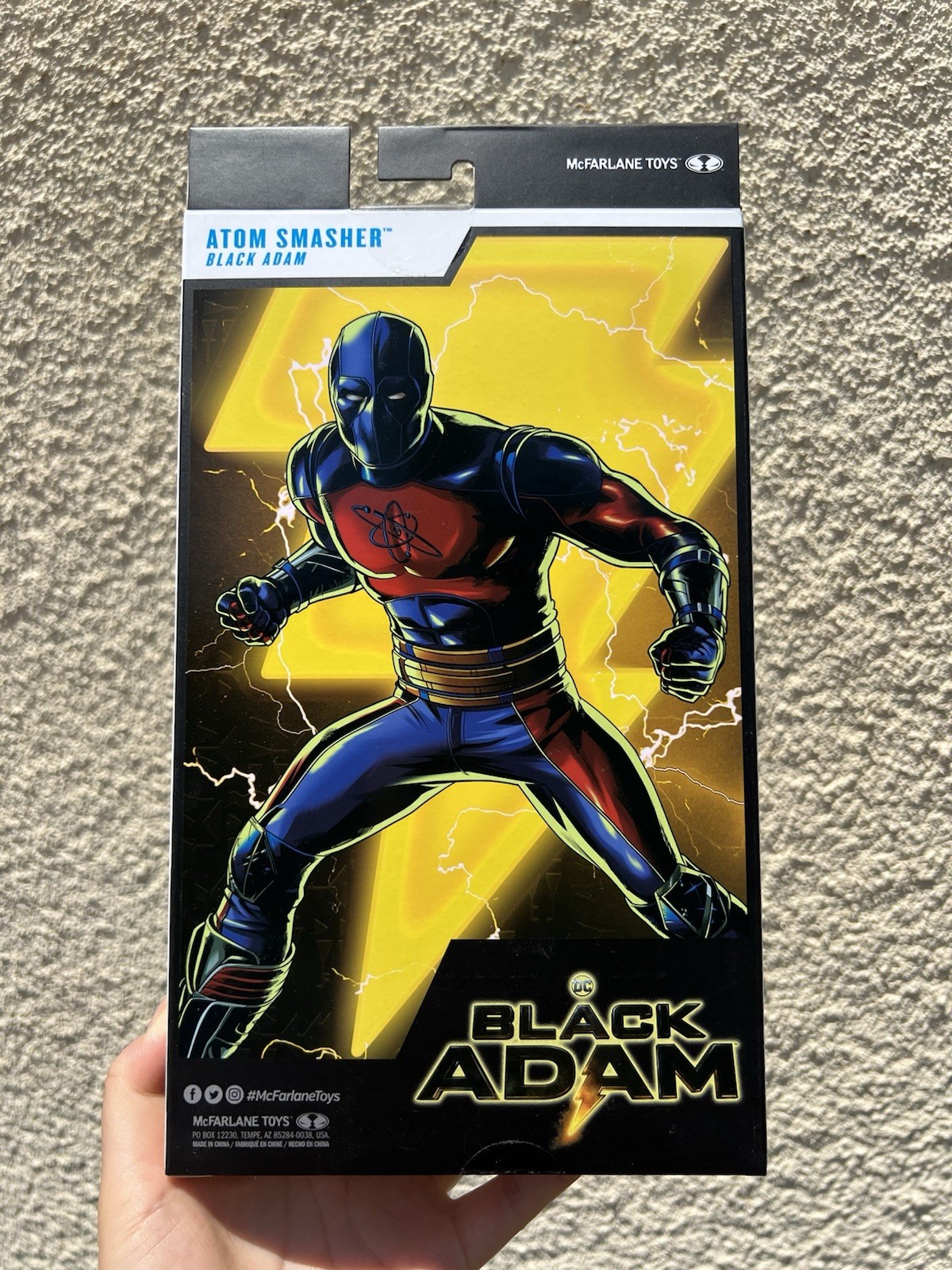 Mcfarlane DC Multiverse 12&Prime; Black Adam Movie ATOM SMASHER MEGA Action Figure