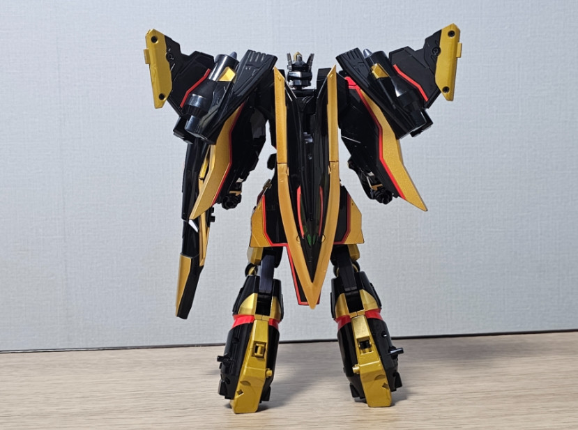 Metal Cardbot W Knight Gryphon Transforming Robot Action Figure Toy Korean Anime