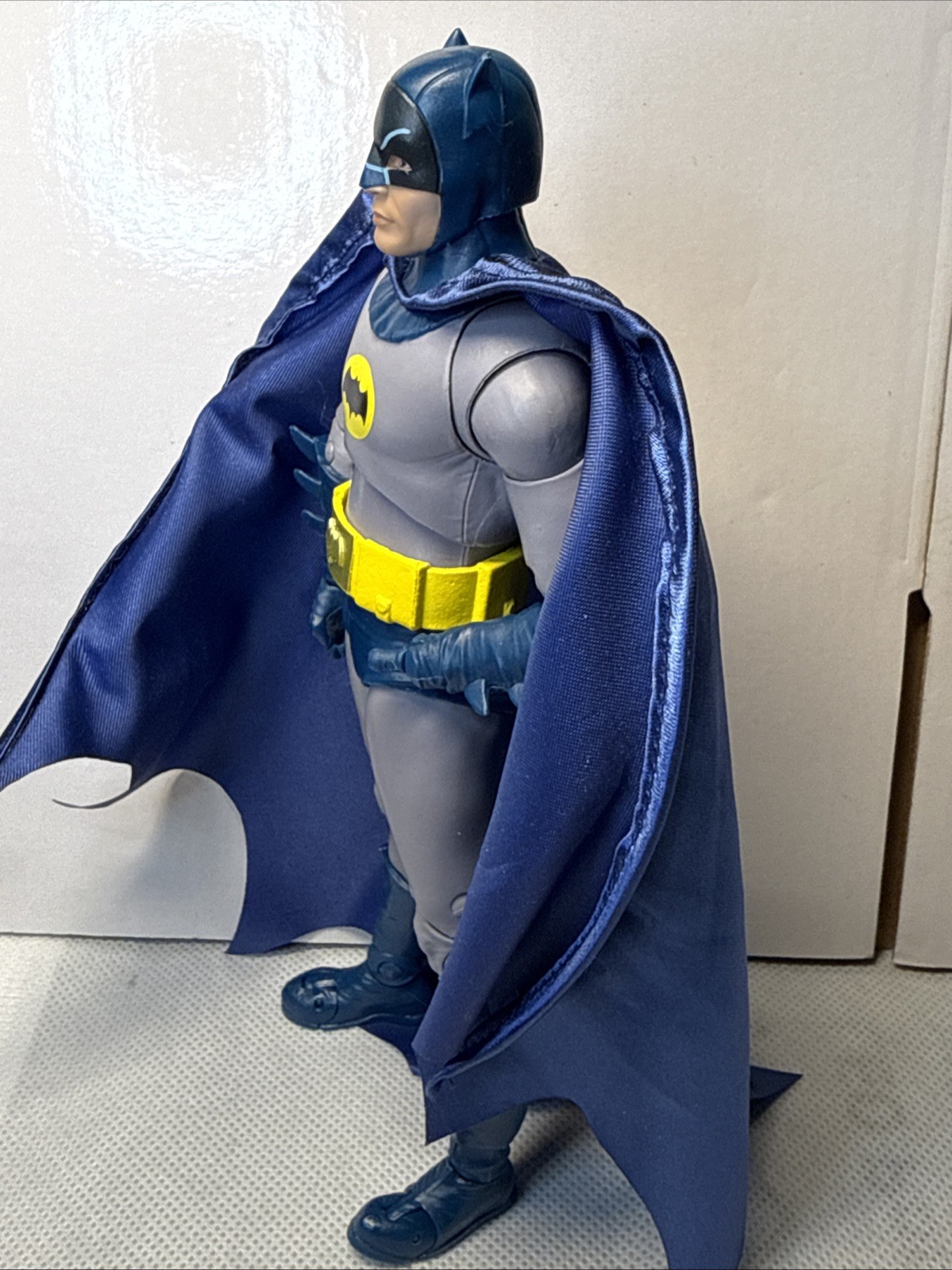 McFarlane DC Multiverse Adam West Batman 1966 Classic TV Series 7&Prime; 1/10 Figure