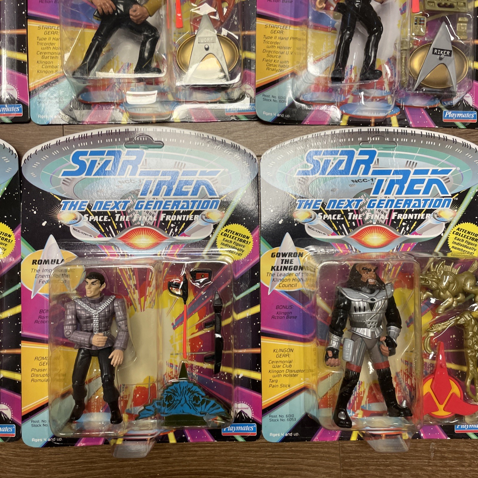Complete Unopened STAR TREK The Next Generation Final Frontier Set Playmates
