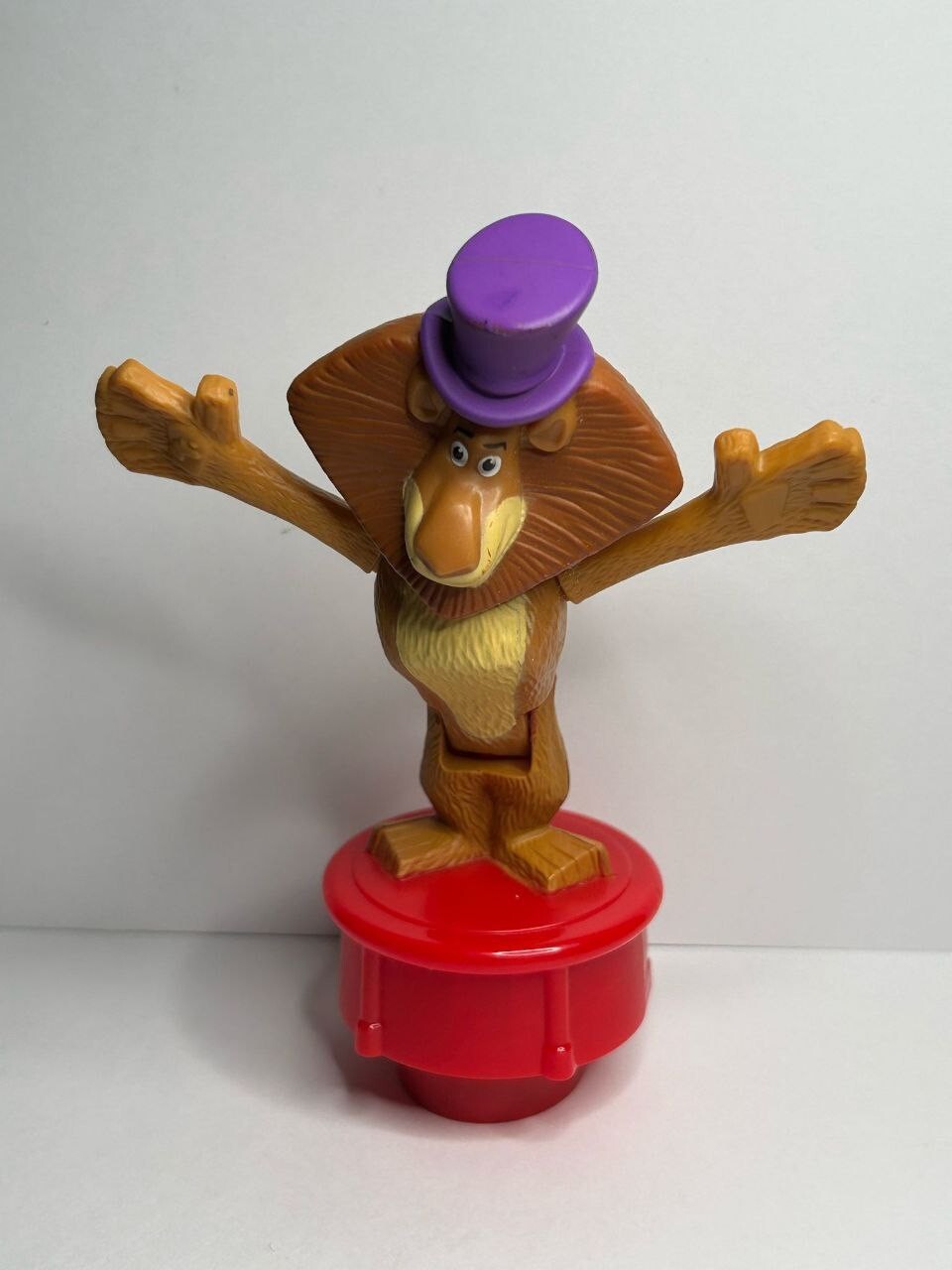 McDonald&rsquo;s 2012 Madagascar Movie Circus Alex Lion Happy Meal Toy