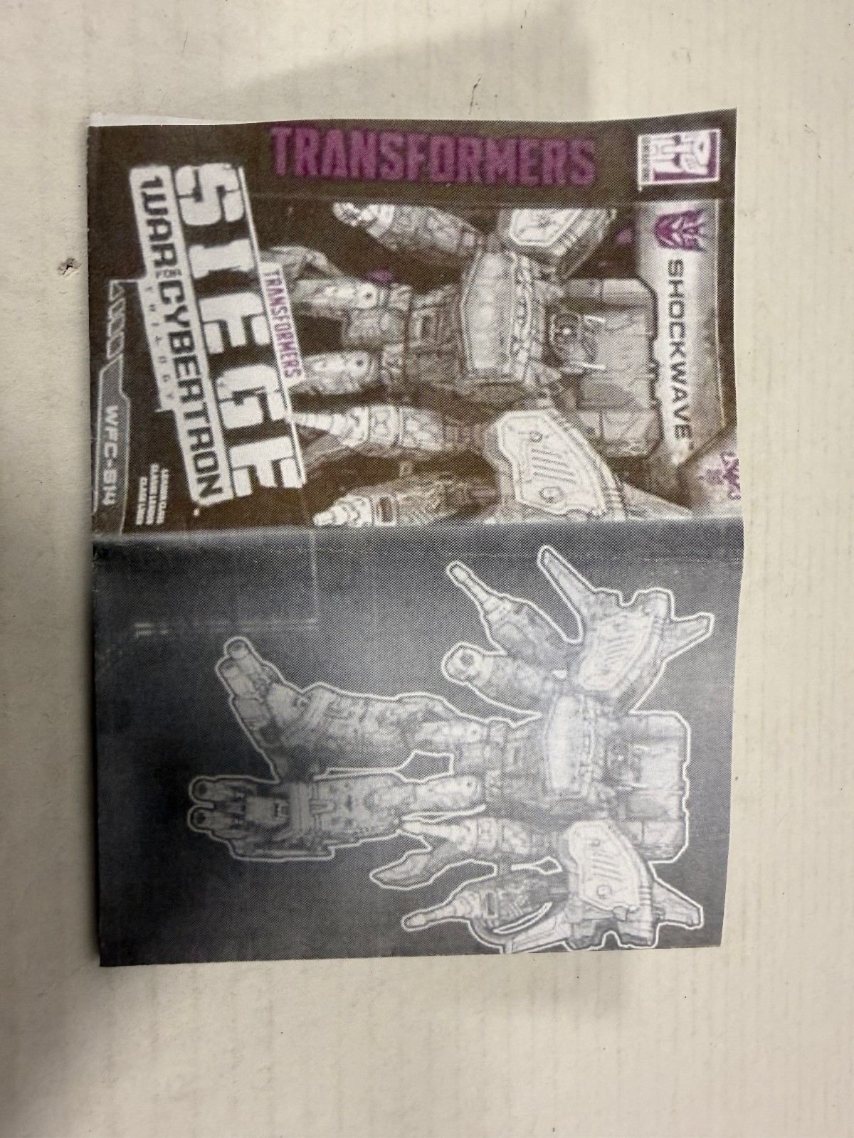 Hasbro Transformers WFC Siege Shockwave War for Cybertron Figure