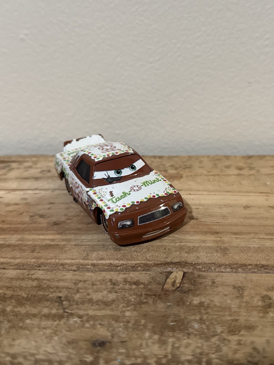 Disney Pixar Cars Greg Candyman #101 Tach O Mint Dinoco 400 Thailand Mattel
