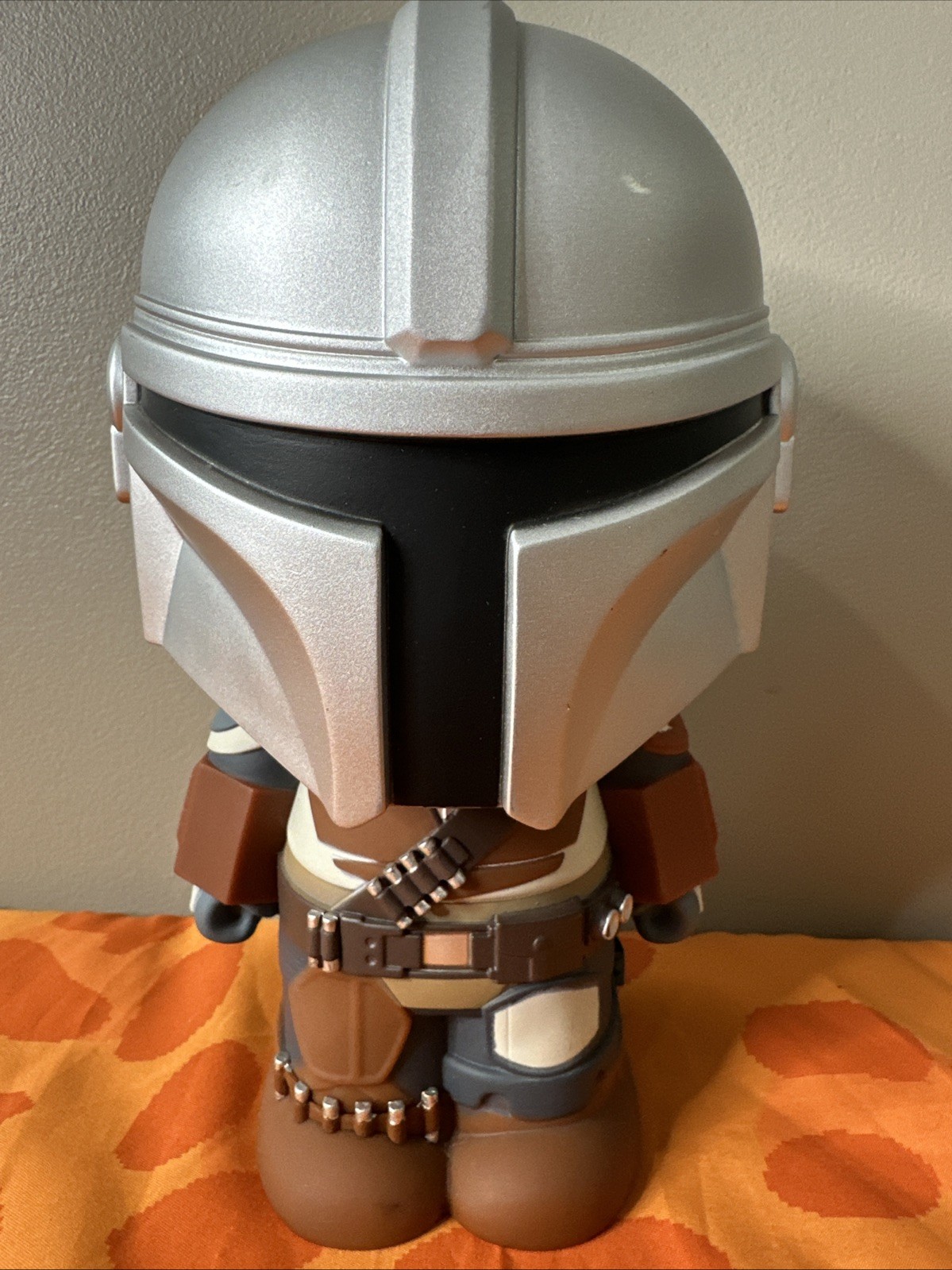 Star Wars The Mandalorian PVC Figural Cute Money Bank Coin Slot In The Back 2020