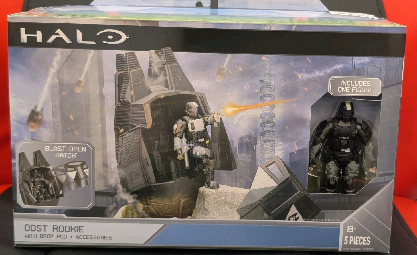 NEW Halo Jazwares ODST Rookie W/ Drop Pod, 4&Prime; World of Halo Figure & Accessories