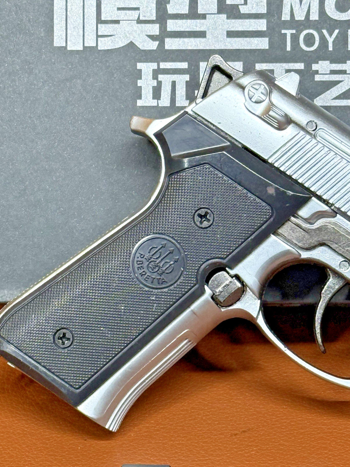 Seiko Beretta M92A1 Shell Eject COLLECTOR Toy Gun 1:2 Italy Model Chrome Matte