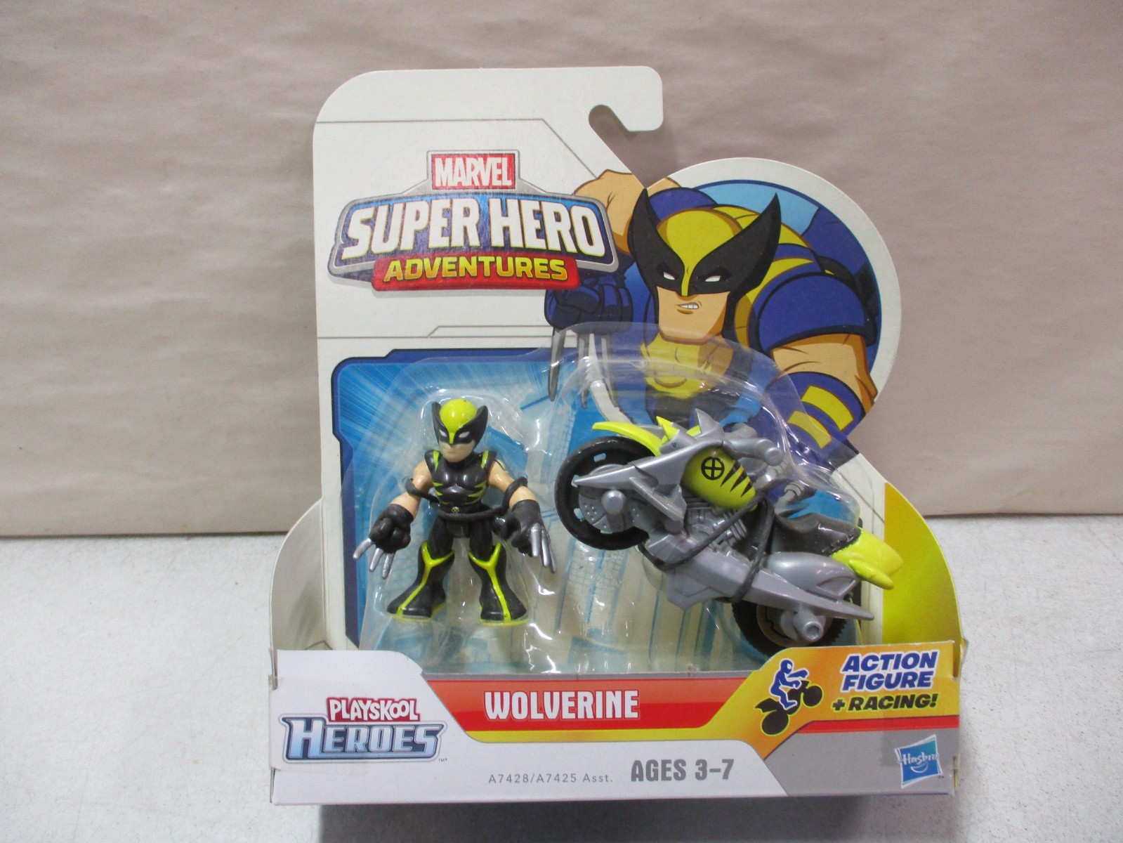 2013 Playskool Heroes Marvel Super Heroes Adventures Wolverine