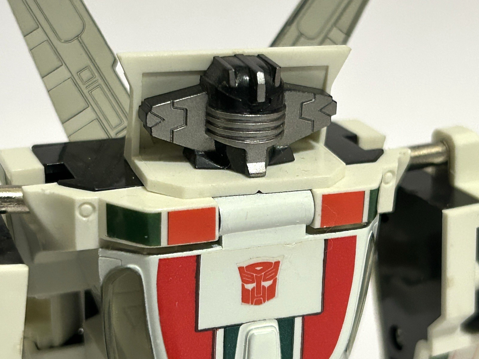 “Transformers” Wheeljack – Autobot Car, G1 (complete, not modern reissue)