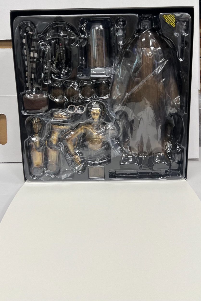 Star Wars Chewbacca with Disassembled C-3PO 1/6th Scale Figure 2025 Hot Toys New