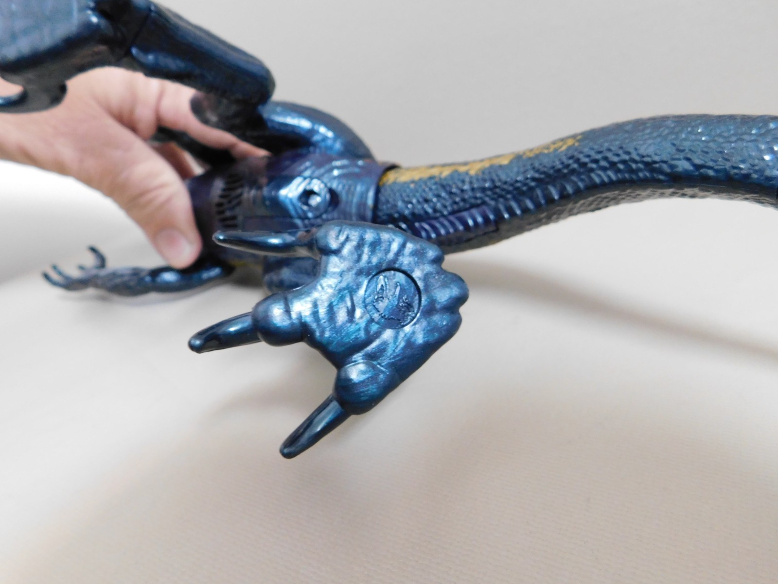 Jurassic World Track &lsquo;n Attack Indoraptor Action Figure Lights & Sounds Dinosaur