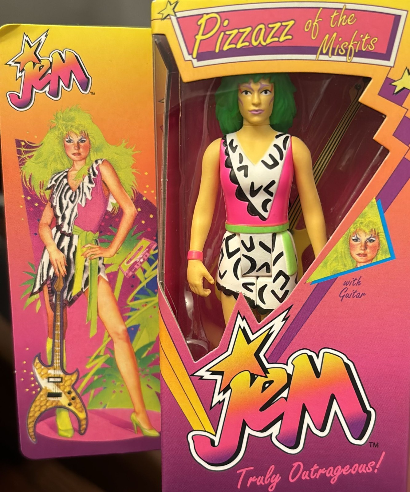 Pizzazz Of The Misfits Jem W Guitar Reaction Figures 14+ Nov 2021 NEW