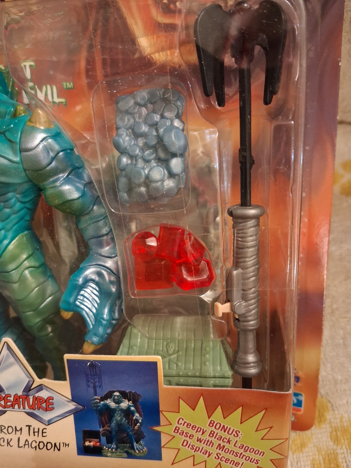 MONSTER FORCE Creature From The Black Lagoon 1994 by Playmates Vintage and cool!